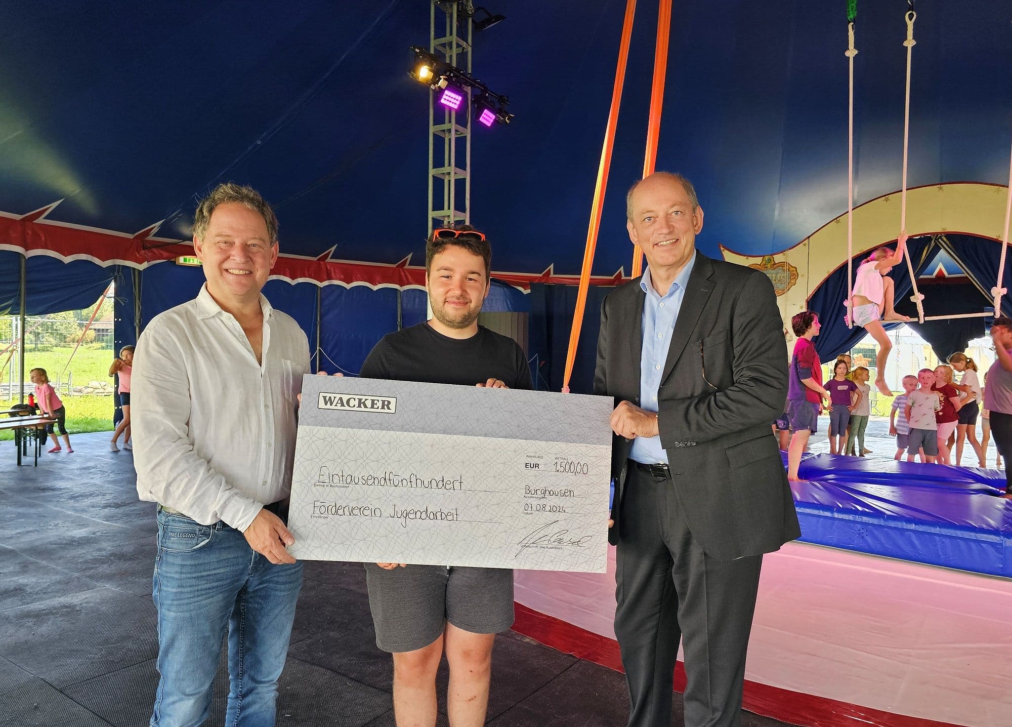 Großzügige Spenden für das Zirkuscamp in Burghausen | Symbolbild