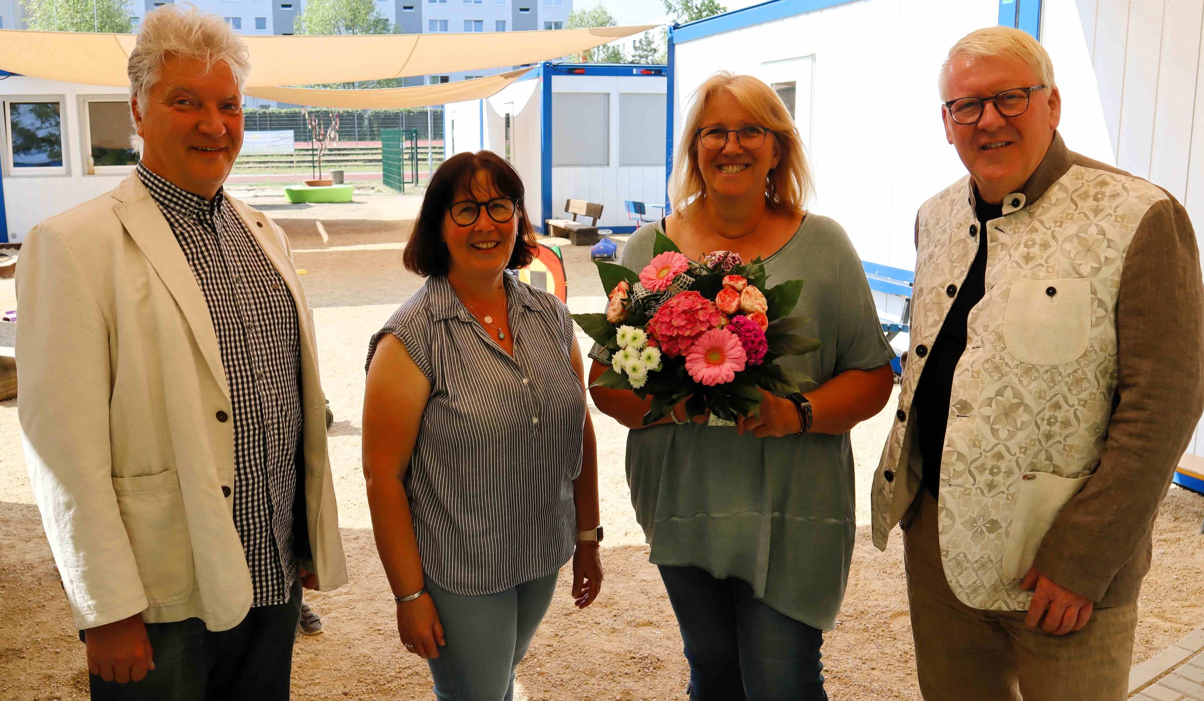 Fuß- und Radverbindung von Düsseldorf-Heerdt nach Neuss erneuert