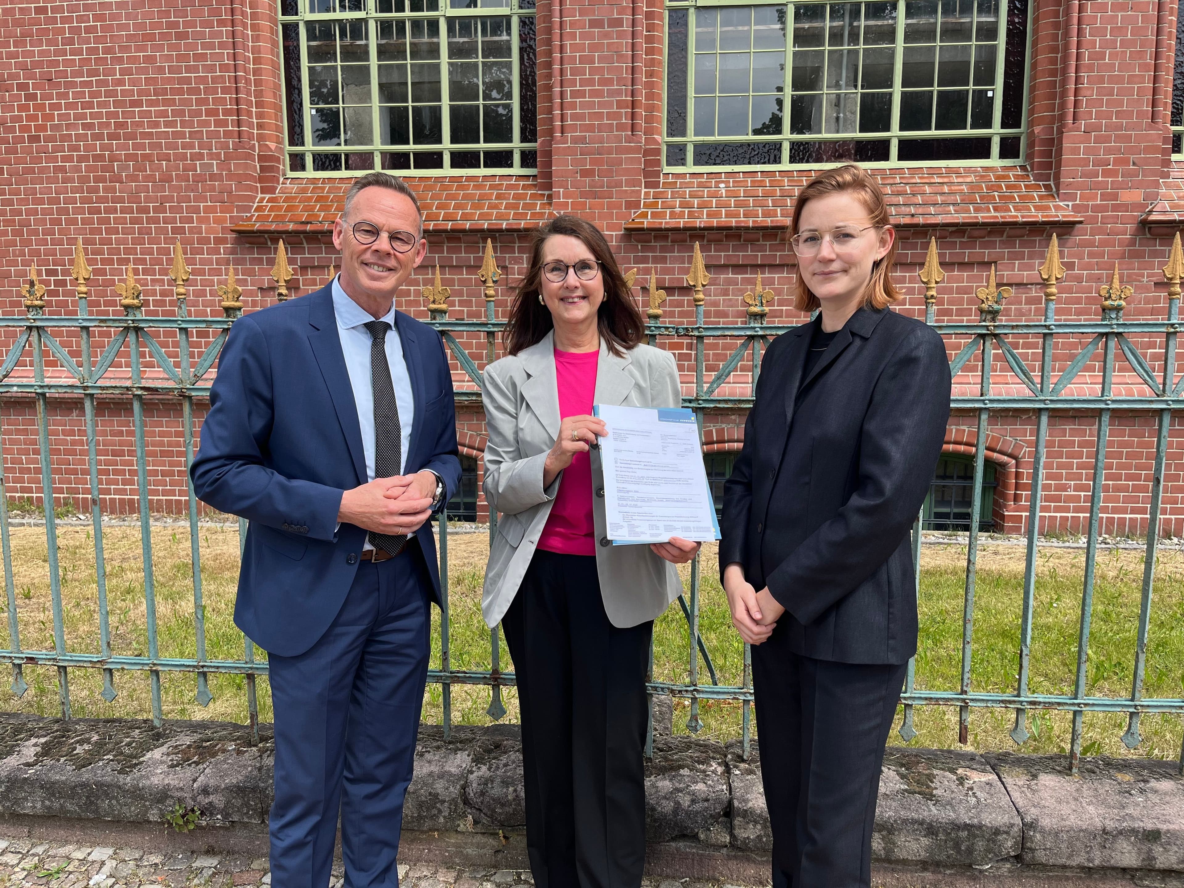 Presse-Einladung für die Vorstellung des Projektes zur Ausbildung ehrenamtlicher Leselernhelferinnen und -helfer in St. Ingbert