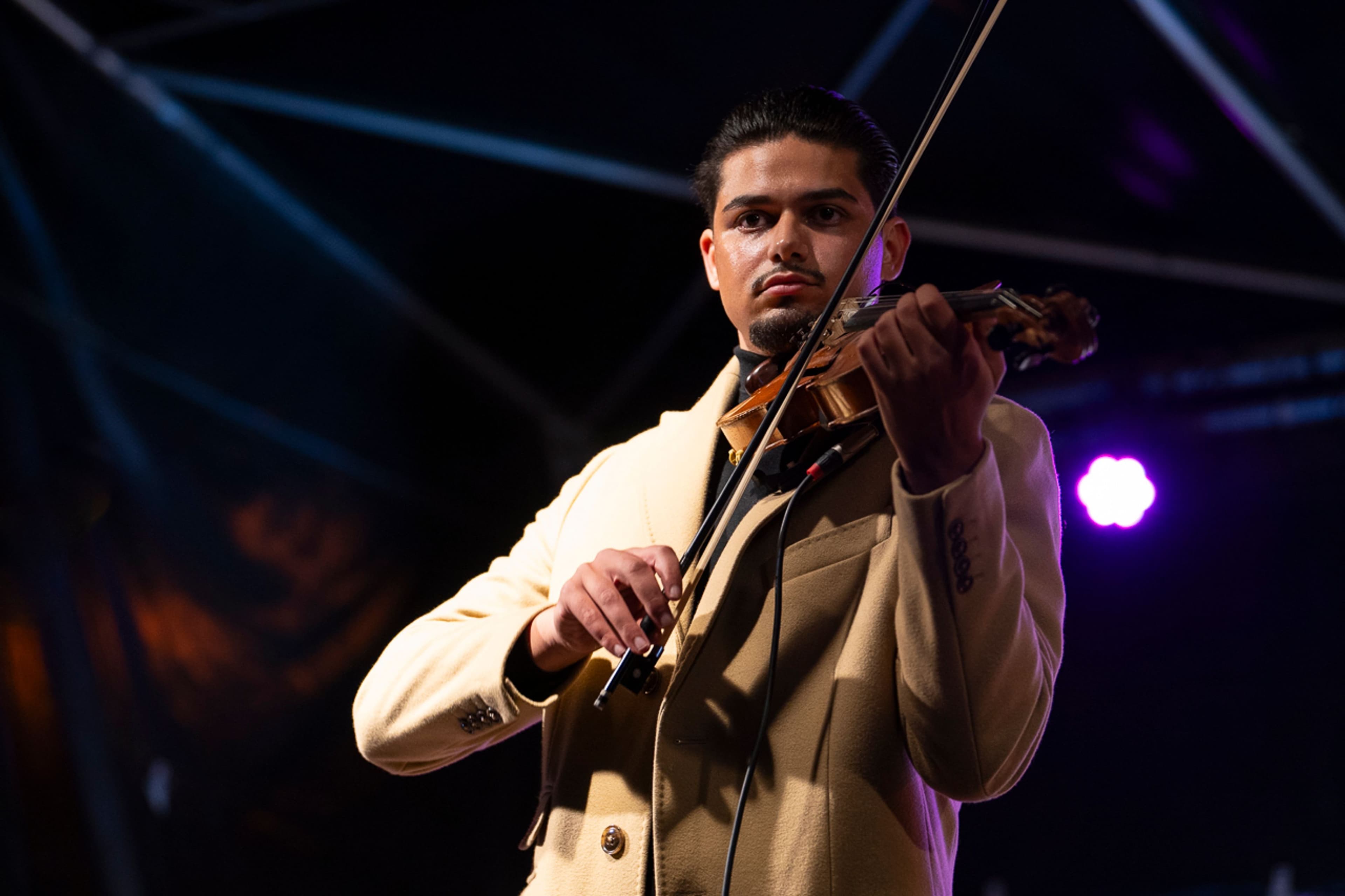 Sinti-Klassiker und Meisterwerke im Spiegelsaal | Symbolbild