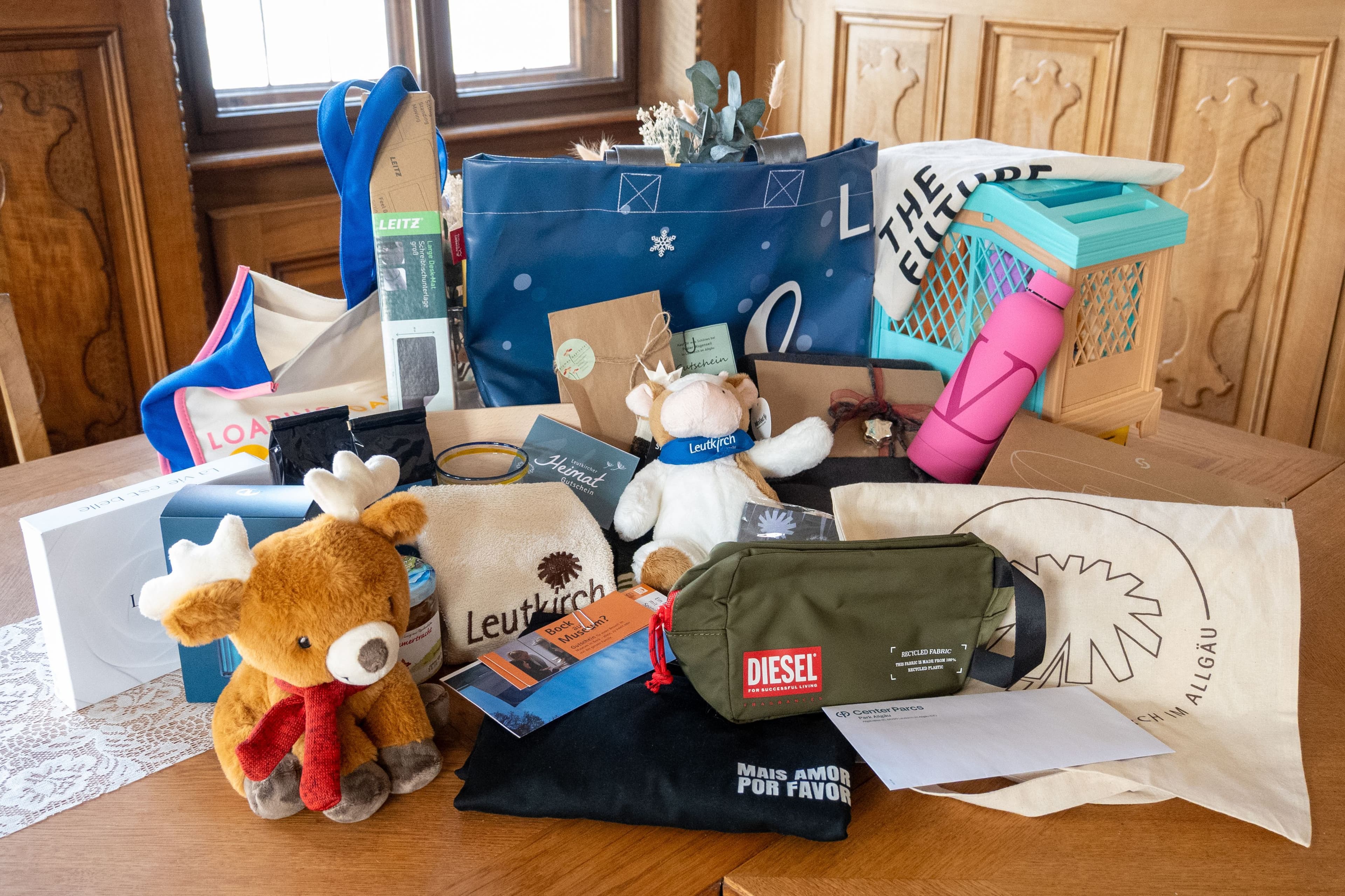 Der digitale Adventskalender startet wieder: Türchen, 24 tolle Überraschungen!