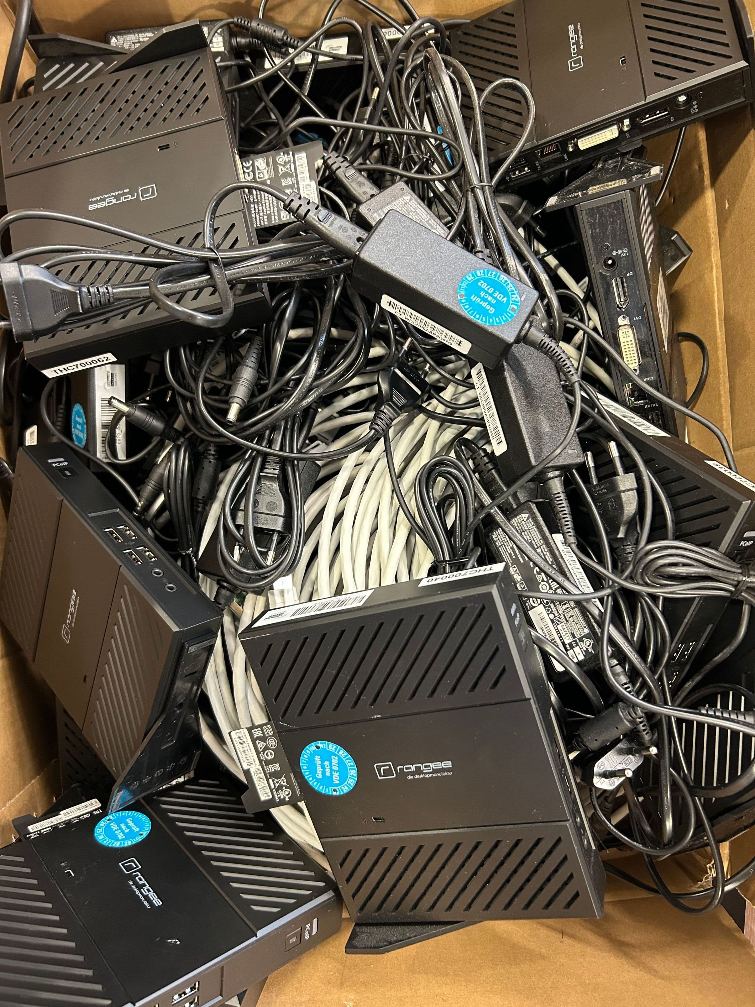 Gesammelter Elektroschrott im Rahmen der Kampagne in Koblenz.
