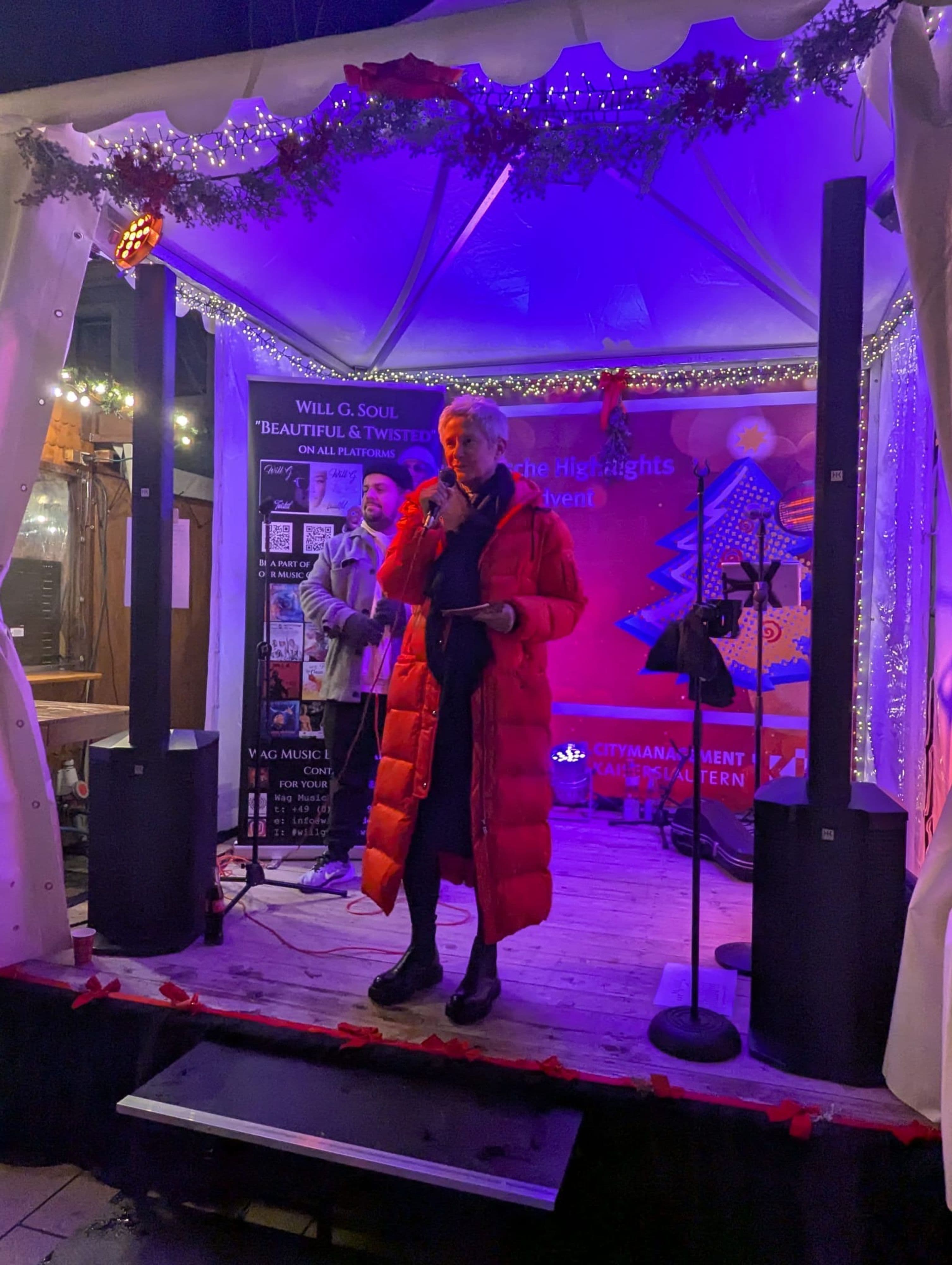 Weihnachtsmarkt am Schillerplatz eröffnet | Symbolbild