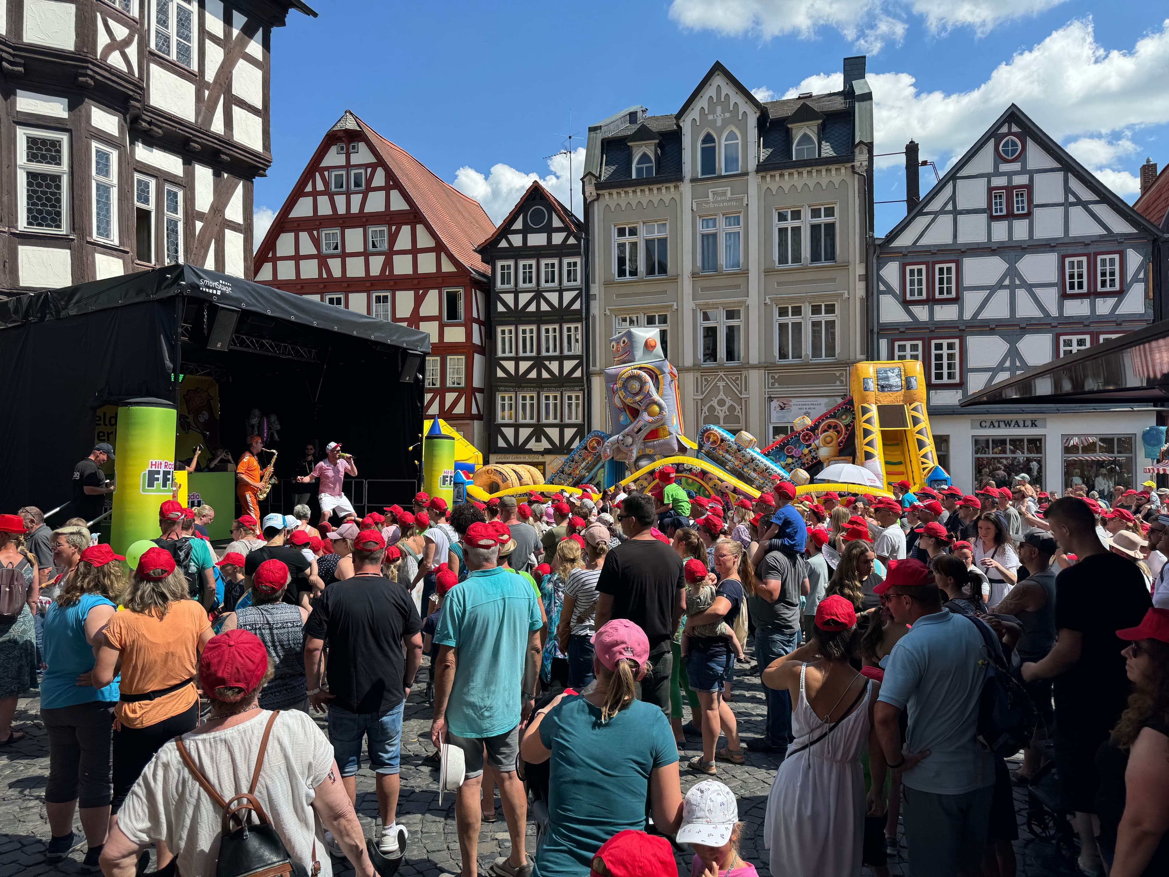 Erfolgreiche Stadtwette bringt Freibadparty nach Alsfeld | Symbolbild