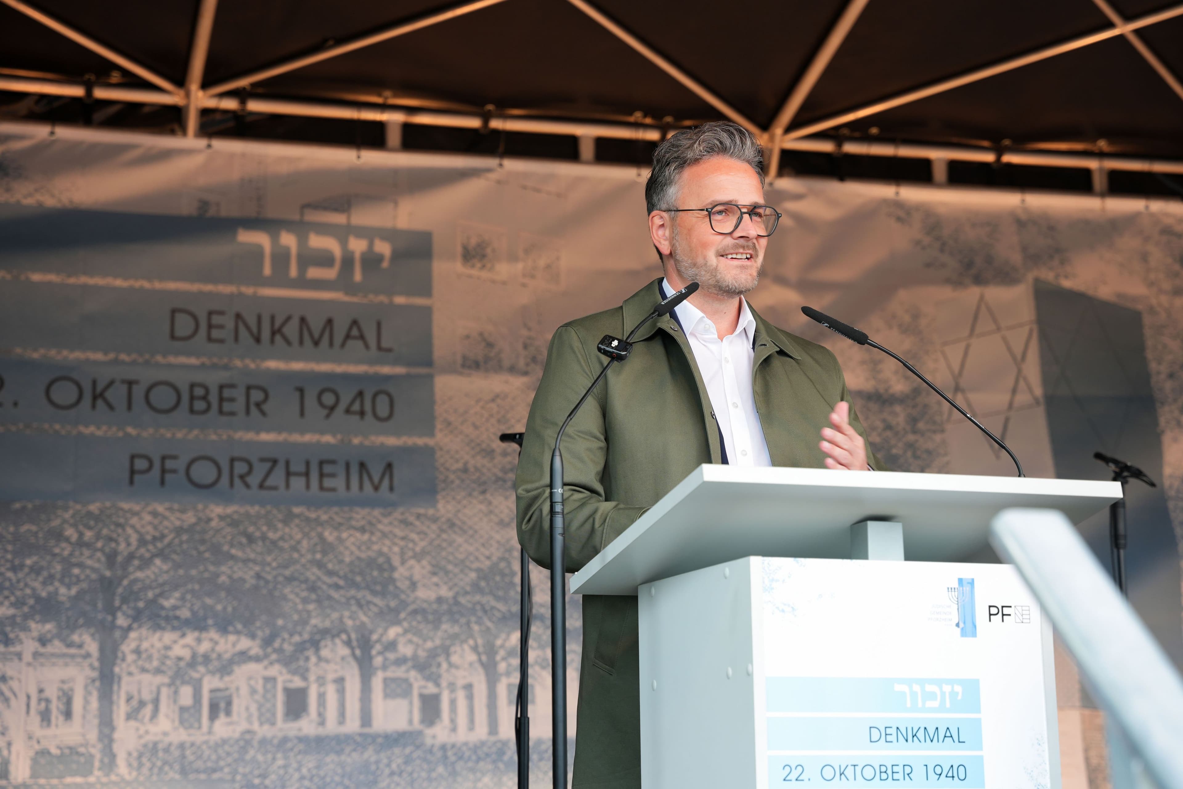 Neues Mahnmal erinnert an Deportation in Pforzheim | Symbolbild