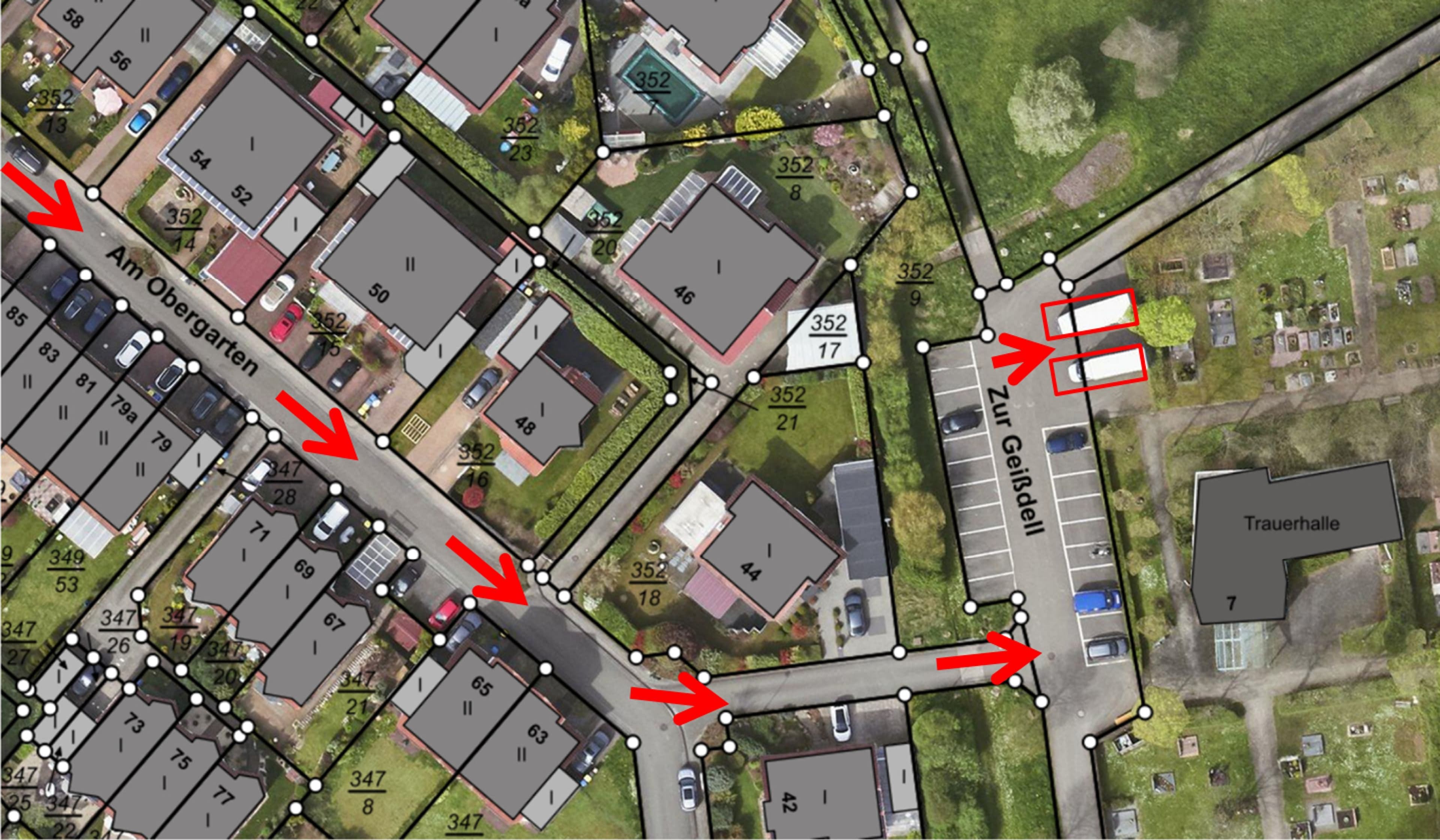 Der neue Standort der Grünschnittcontainer in Morlautern, nahe der Trauerhalle am Friedhof, wurde aufgrund der Bauarbeiten auf dem Dorfplatz eingerichtet.