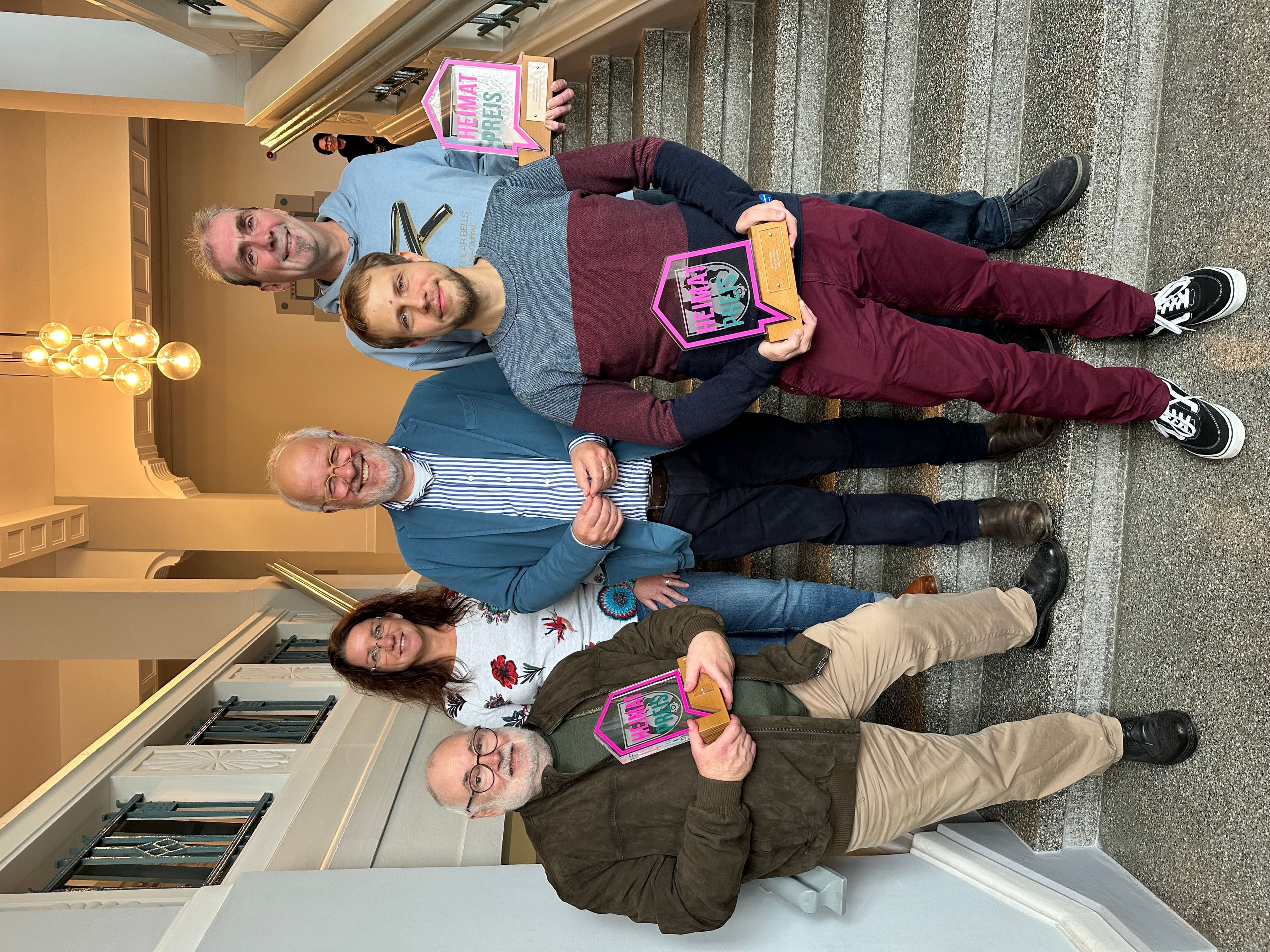 Preisträger und Jury des Hattinger Heimatpreises 2025 bei der Preisverleihung im Rathaus.