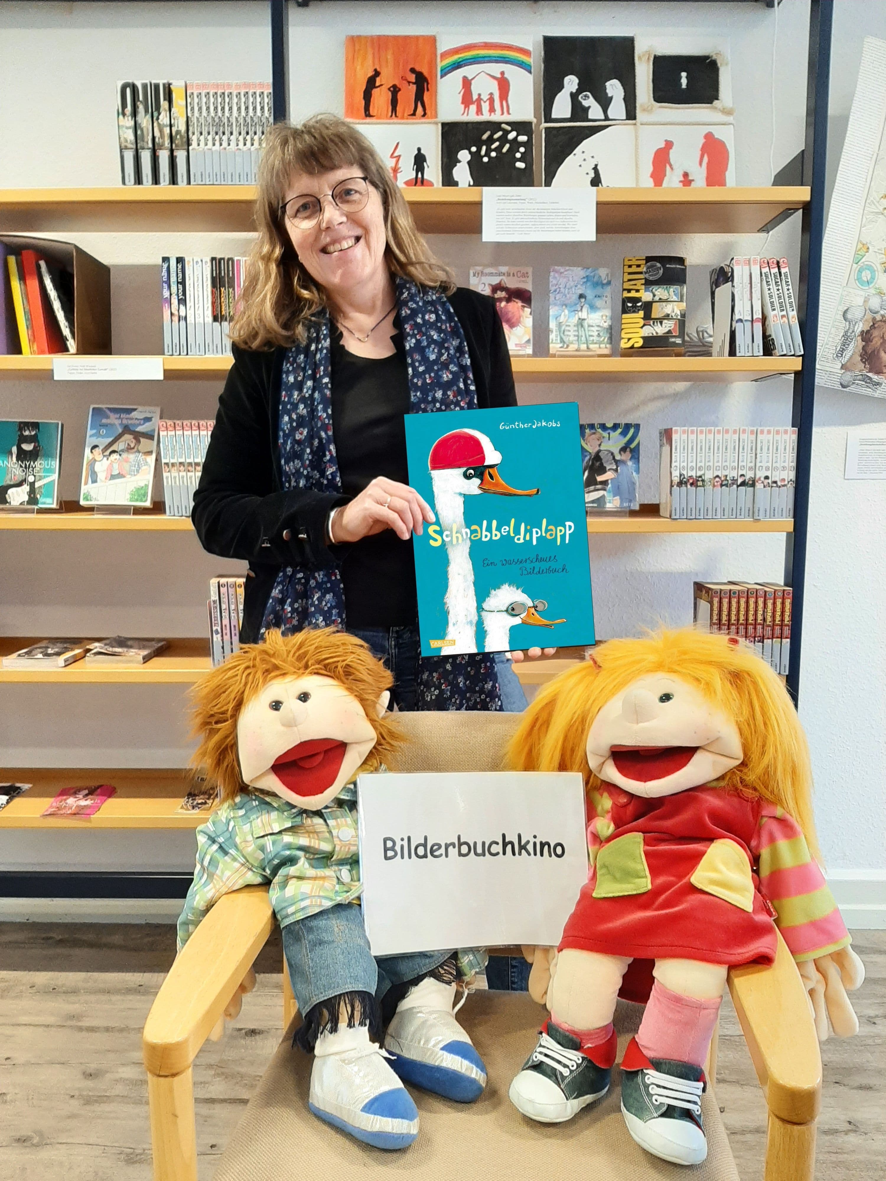 Illustration aus dem Bilderbuchkino zum Weihnachtsfuchs, gezeigt von Helga Rebling.