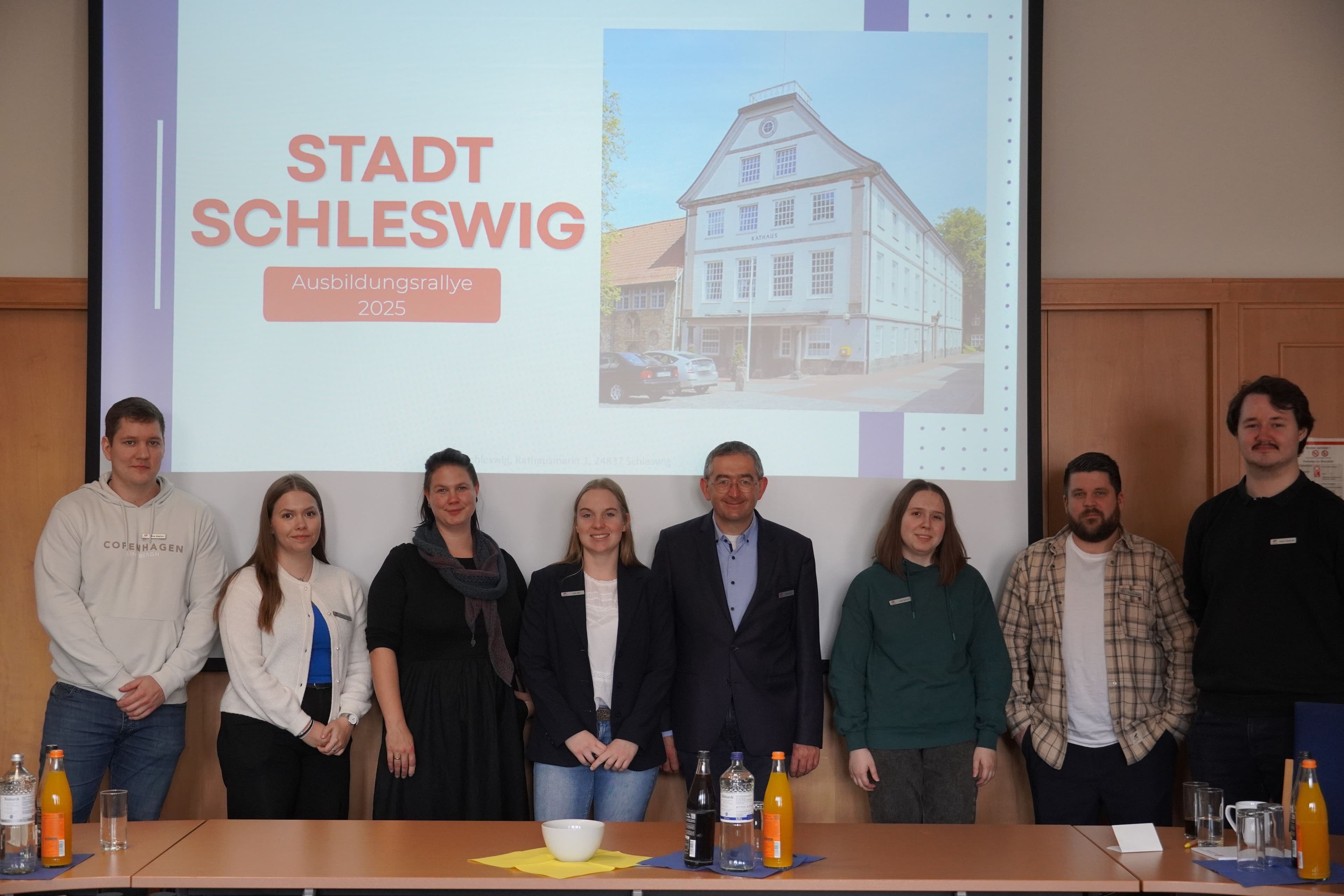 Ausbildungsrallye 2025: Zukunft hautnah erleben | Symbolbild