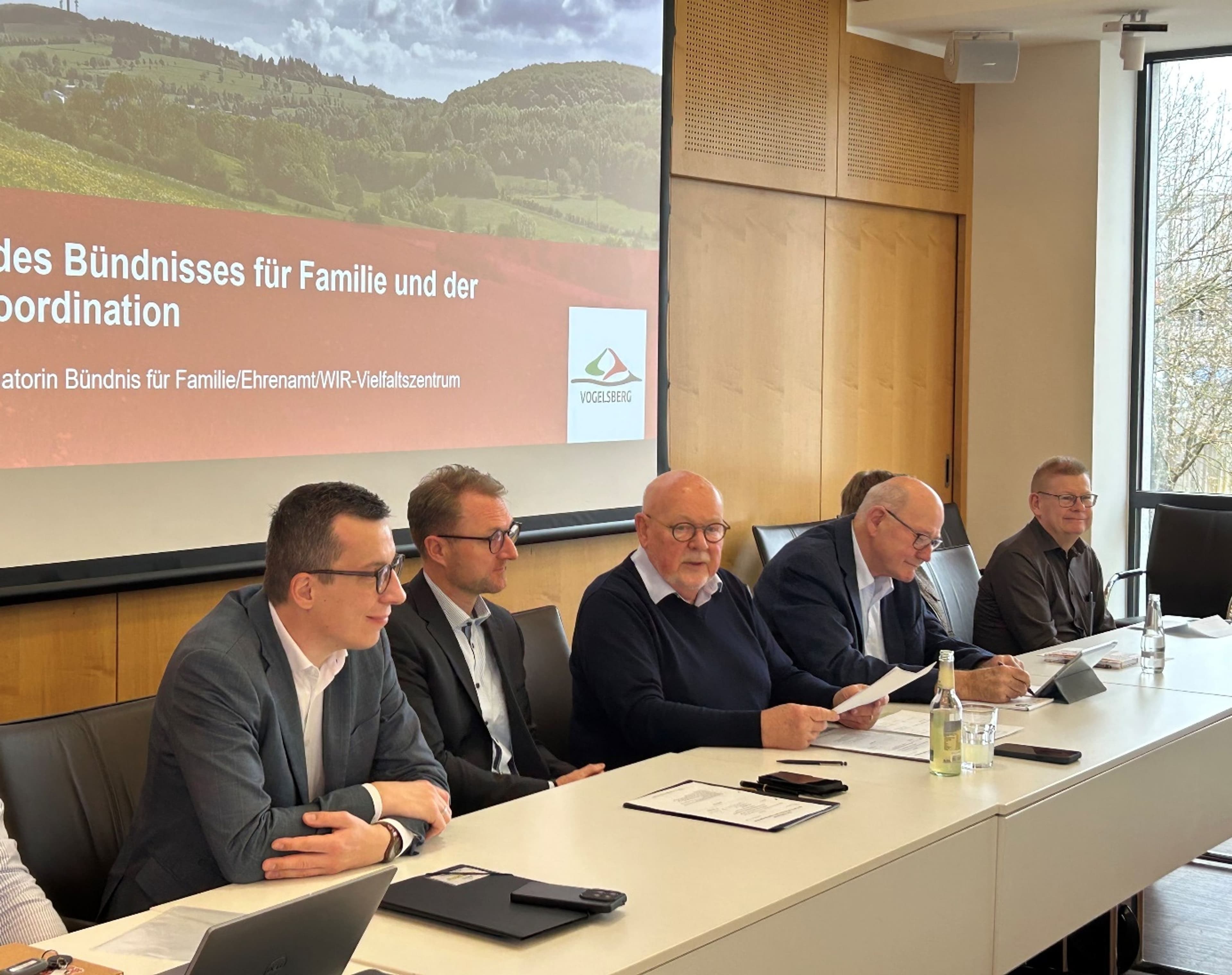 Vogelsbergkreis: Innovation trifft Zusammenhalt | Symbolbild