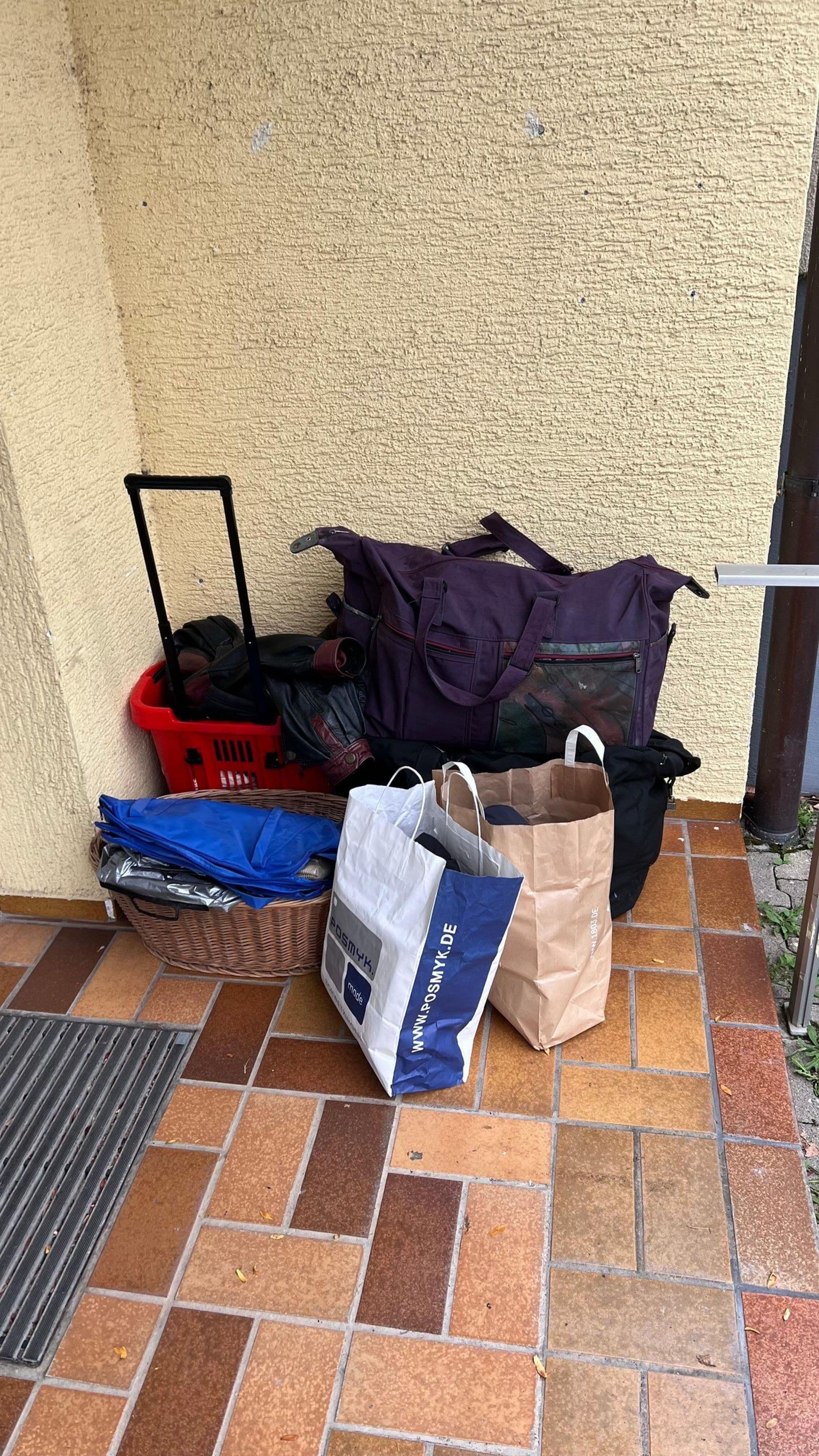 Die Kleiderstube Schwetzingen erhält immer mehr Kleidung und ist an ihrer Kapazitätsgrenze.