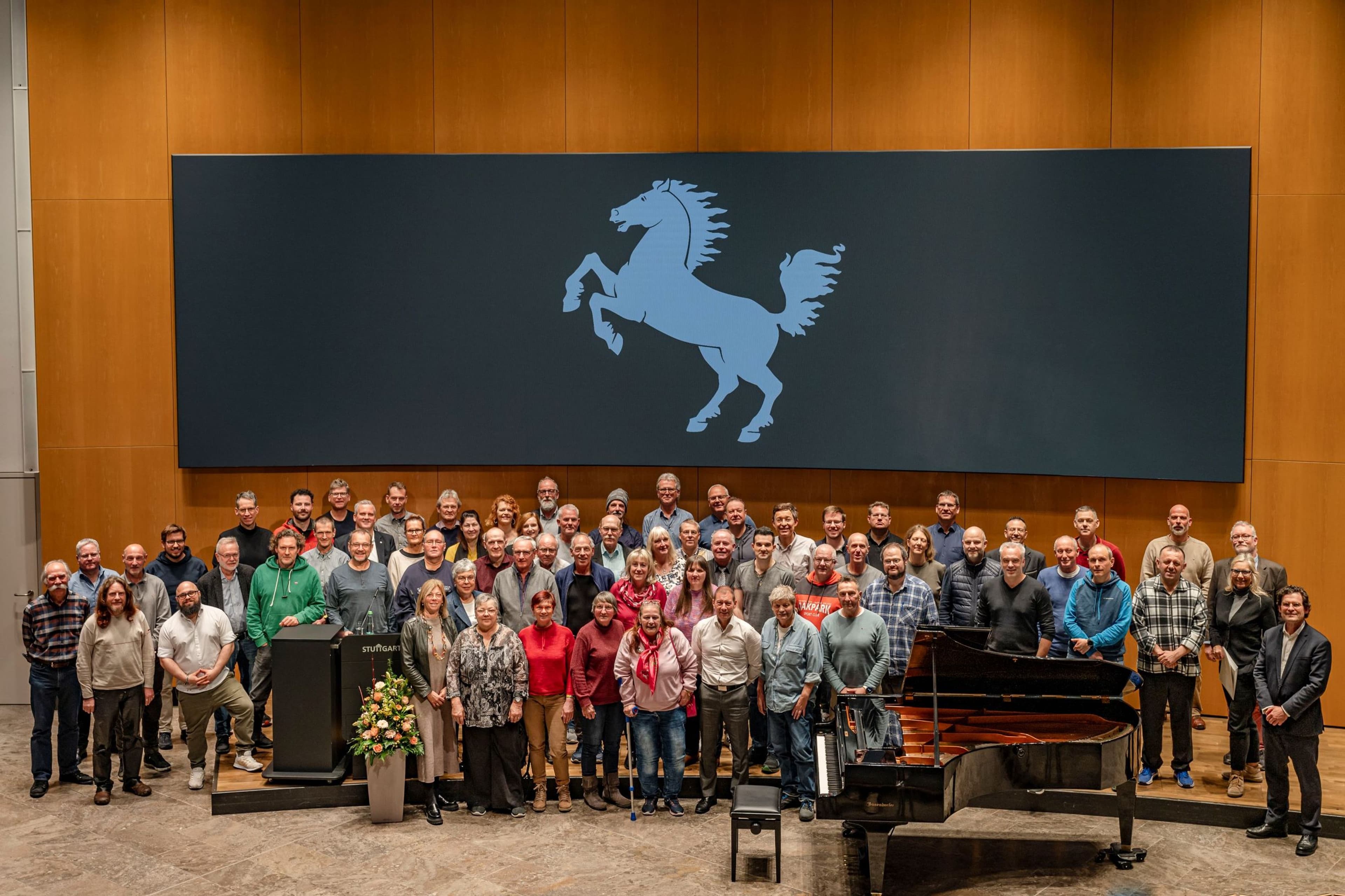Die öffentliche Sitzung des Jugendhilfeausschusses bietet Einblicke in die aktuellen Herausforderungen der Jugendhilfe in Stuttgart.