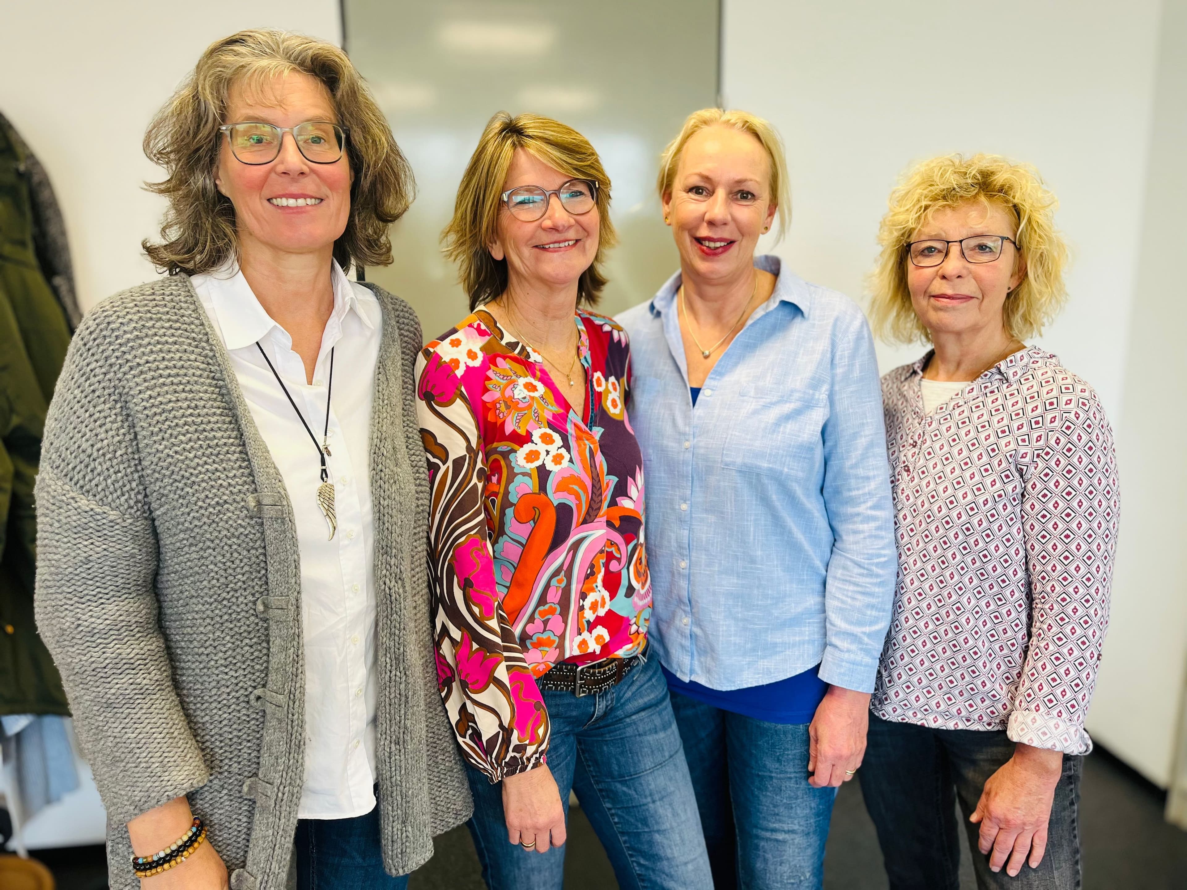 Die Mitarbeiterinnen des städtischen Seniorenbüros beraten zu Pflege und Vorsorge vor Ort in Hattingen.