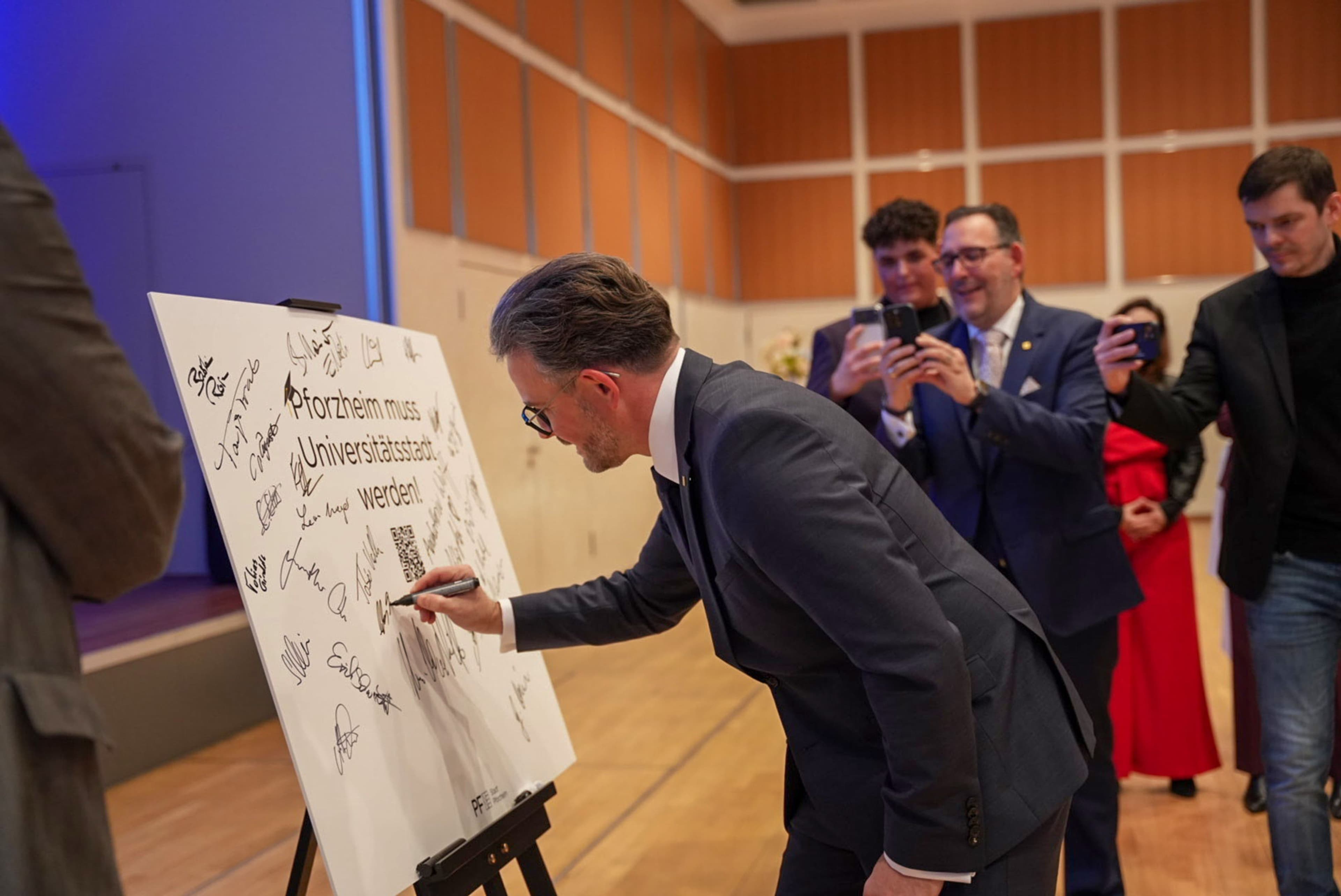 Pforzheim kämpft um Universitätsstatus | Symbolbild