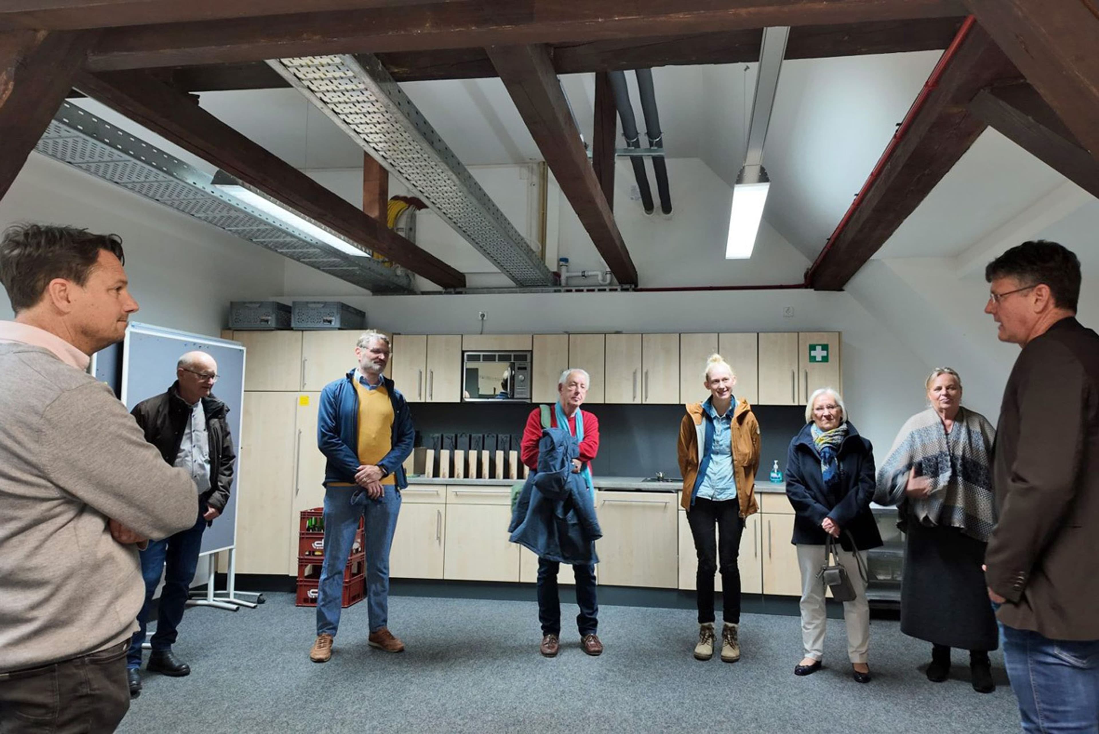 Ehrung für Baumpatinnen und Baumpaten durch Bürgermeister Martini in Offenburg.