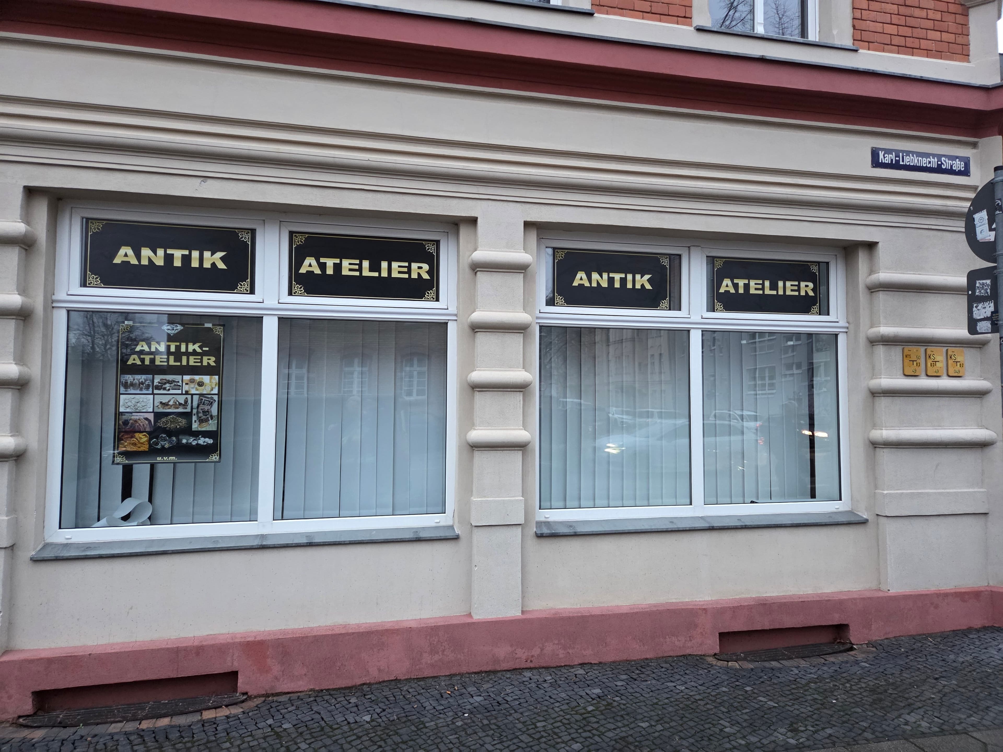 Pressefoto zu den Mitteilungen der Stadt Cottbus/Chóśebuz zur Fernwärmeversorgung und Goldankauf.