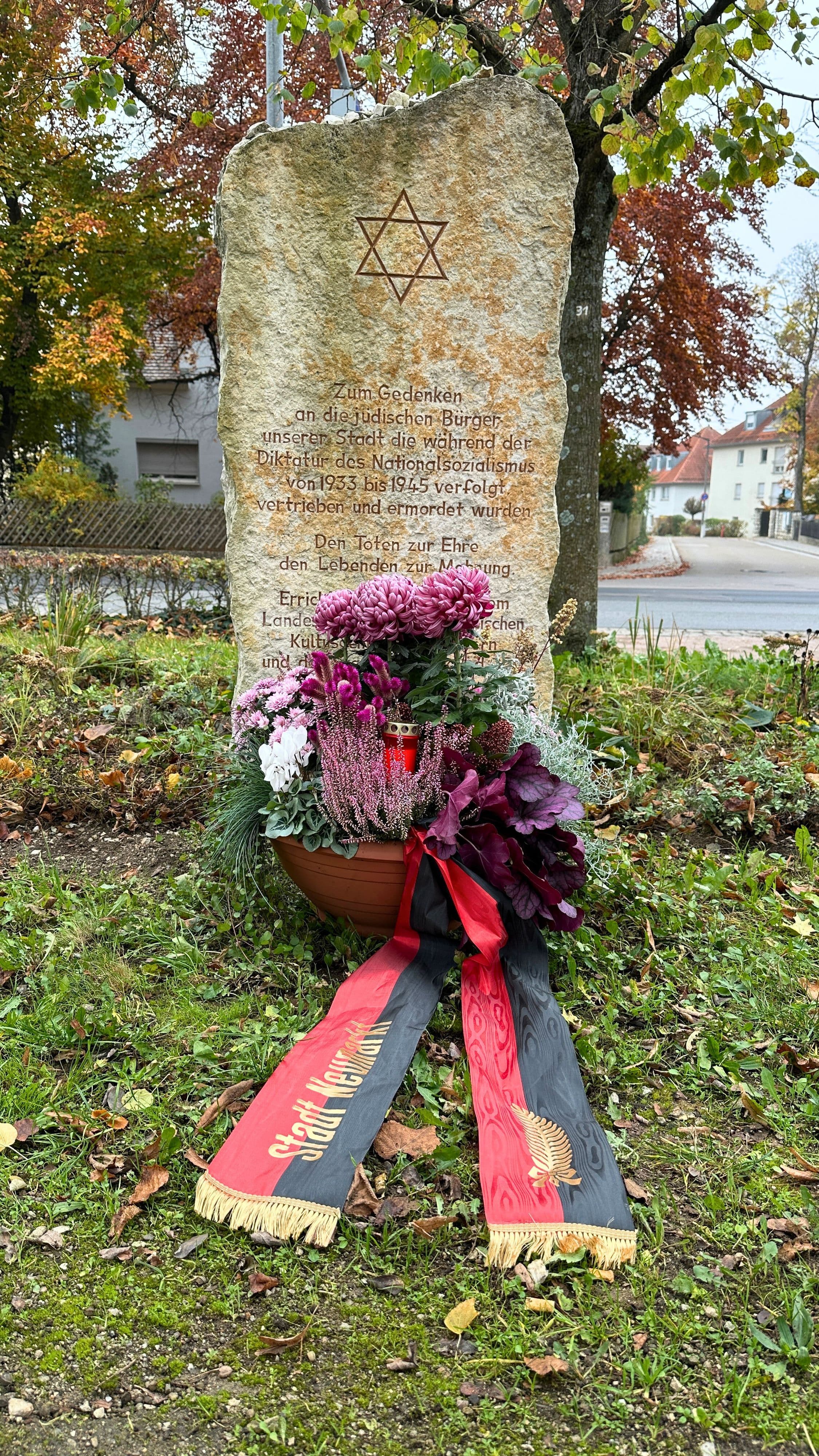 Archivfoto zur Gedenkveranstaltung an die Reichspogromnacht in Neumarkt.