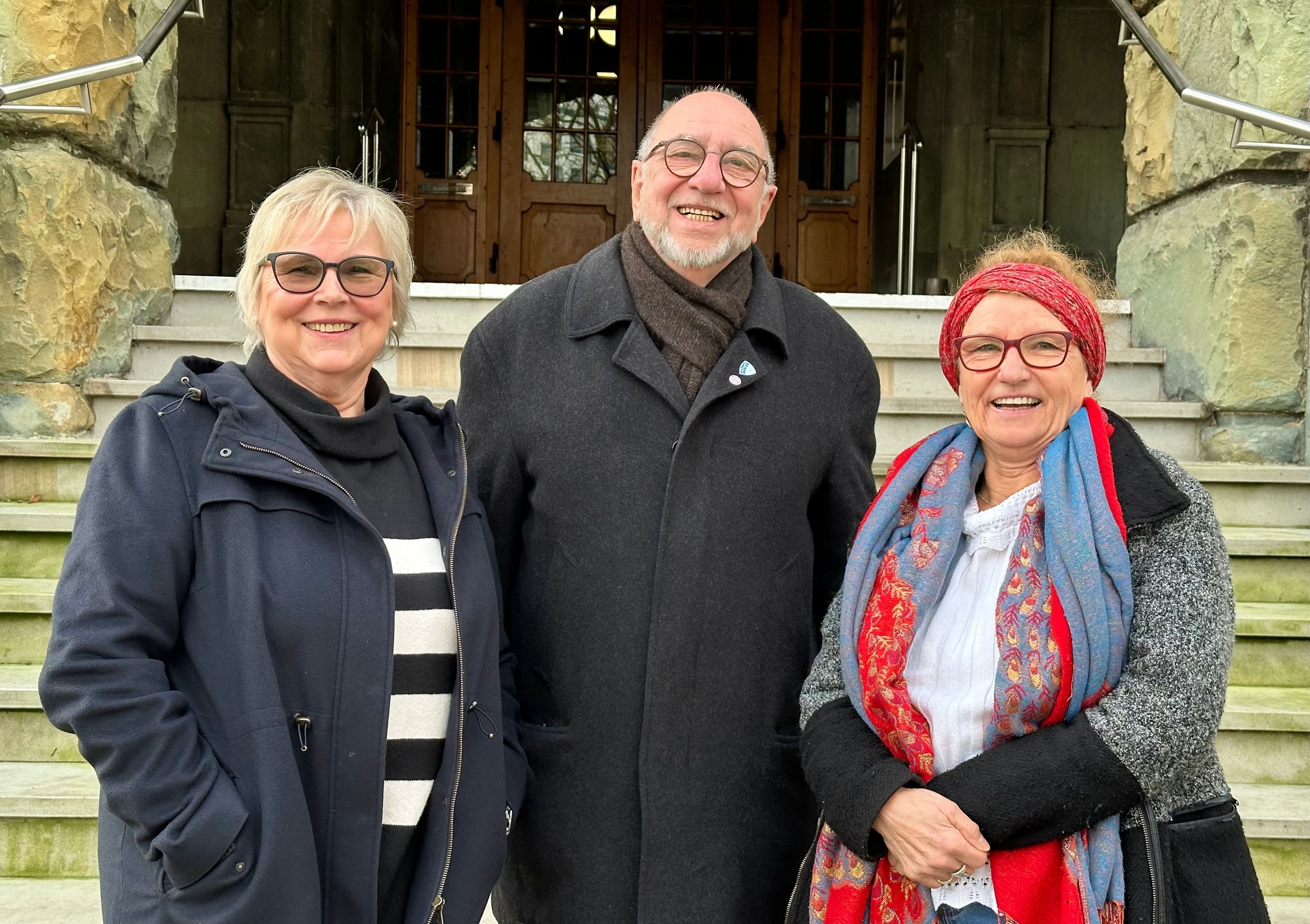 Der neue Vorstand des Seniorenforums: Marion Strigl, Hans-Georg Harms, Angelika Wolf.