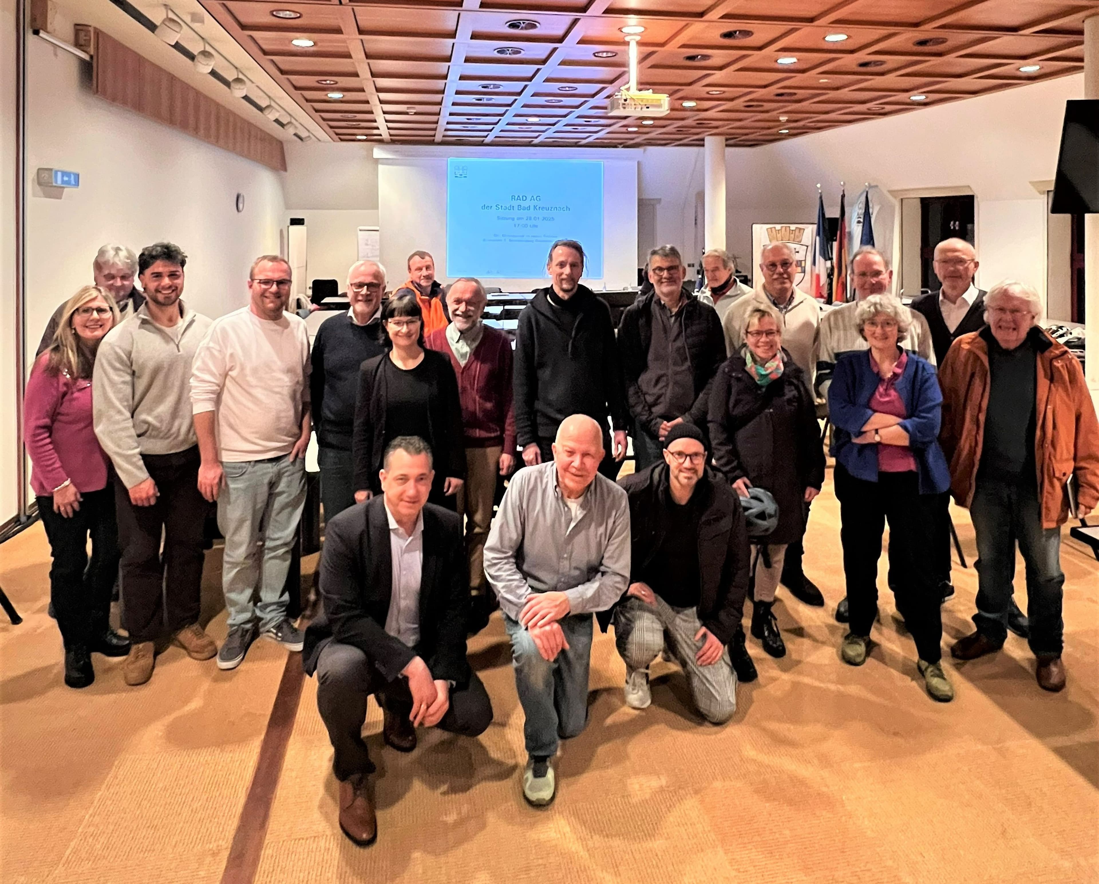 Die zweite Sitzung der RAD AG fand unter der Leitung von Hermann Holste und Andreas Geers in Bad Kreuznach statt, um wichtige Themen zur Verbesserung der Radverkehrsinfrastruktur zu erörtern.