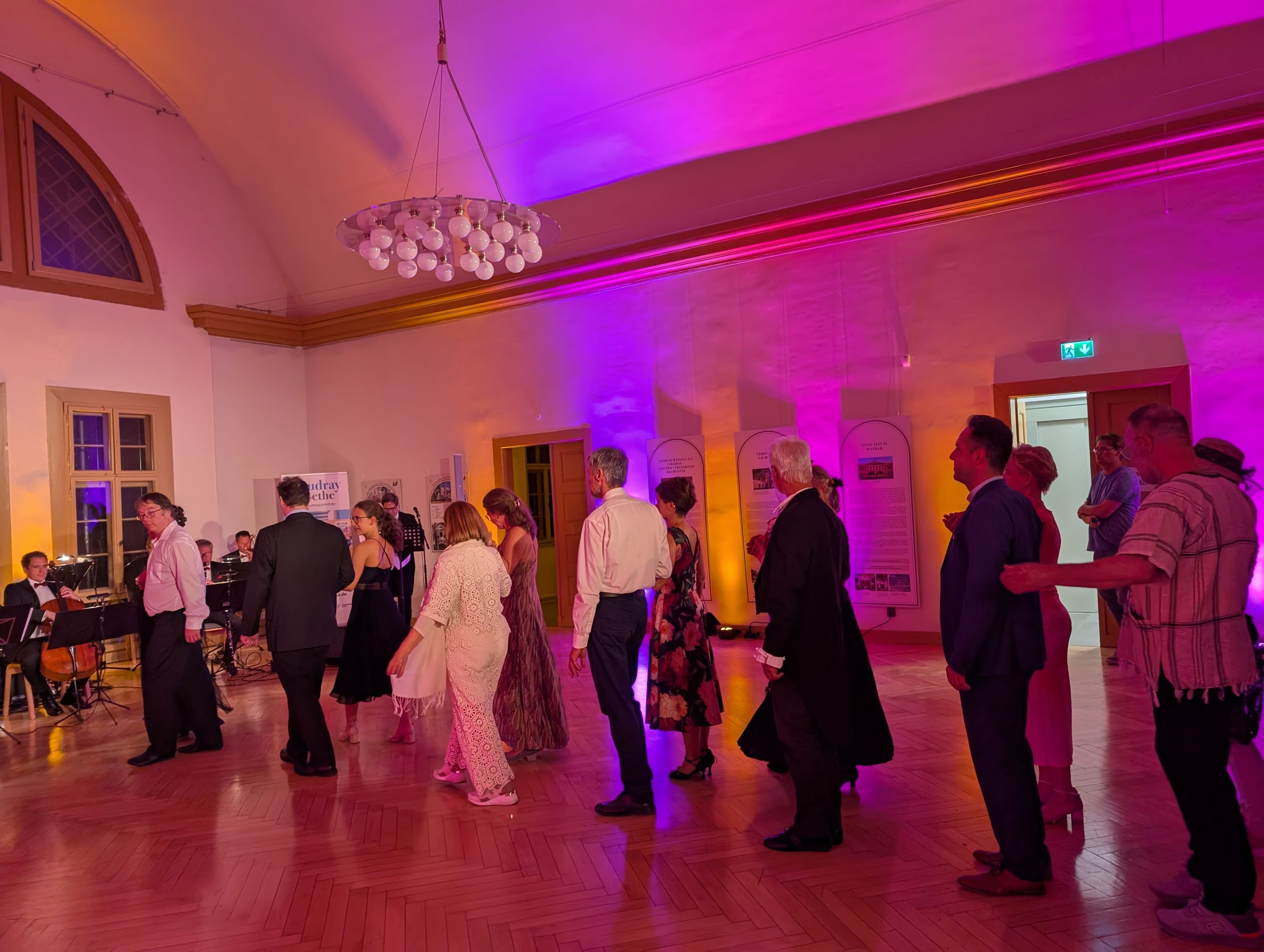 Kulturhighlight im Weimarer Land: Jubiläumssommer begeistert | Symbolbild