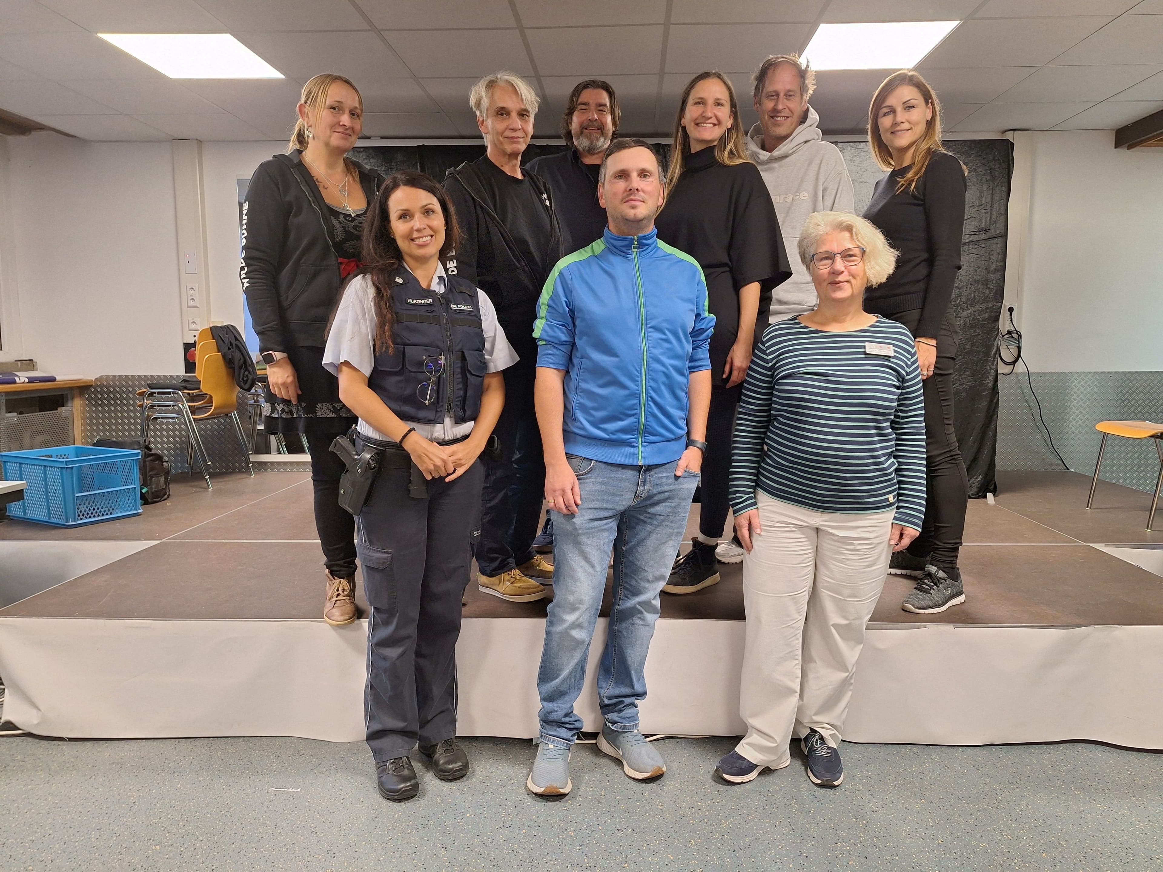 Spendenübergabe an das Jugendzentrum GO IN durch das Ärztenetz Schwetzingen zur Unterstützung des Suchtpräventionsprojekts.