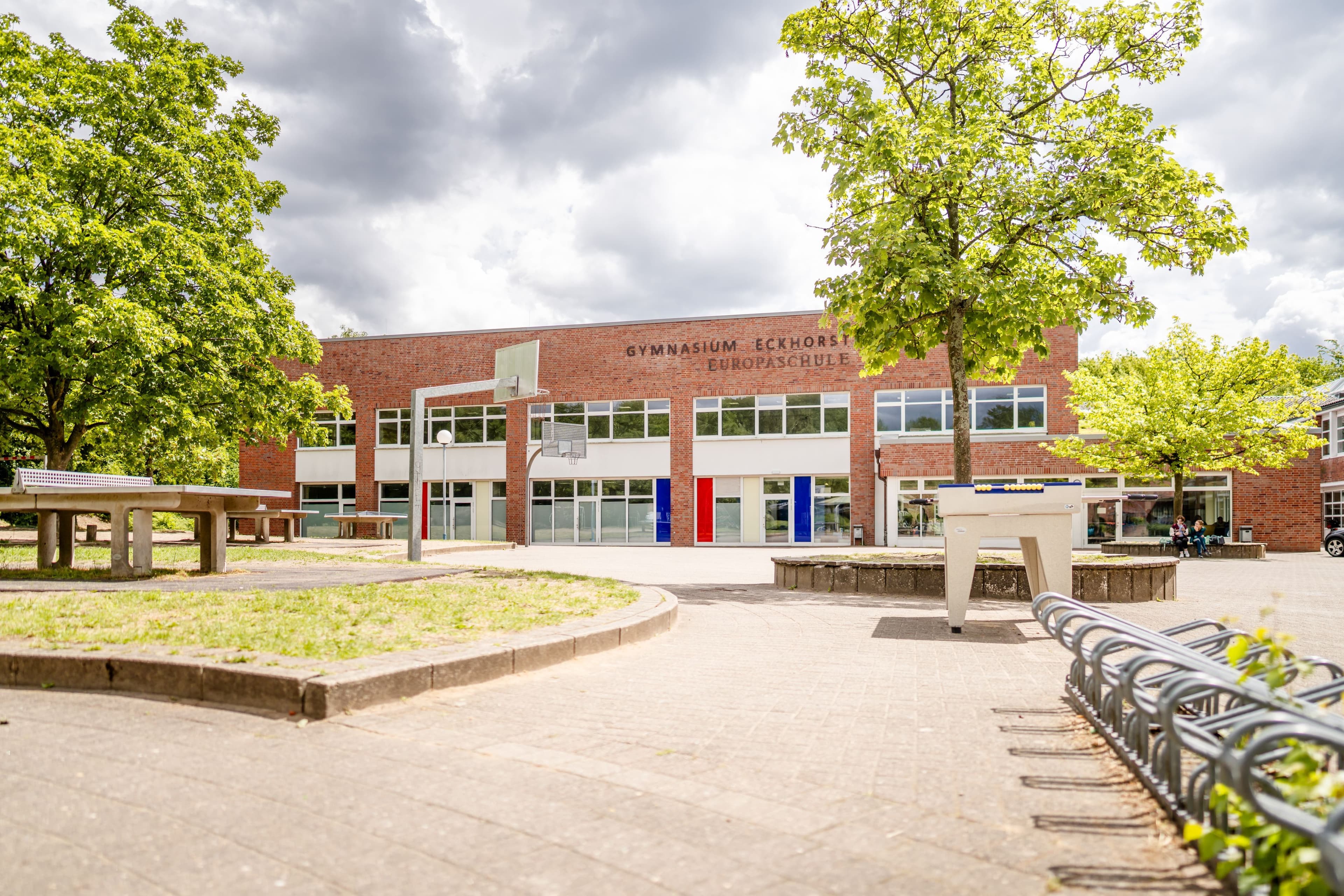 Abschluss der Sanierung der ‚Kuhle‘ am Gymnasium Eckhorst in Bargteheide nach 22 Monaten.