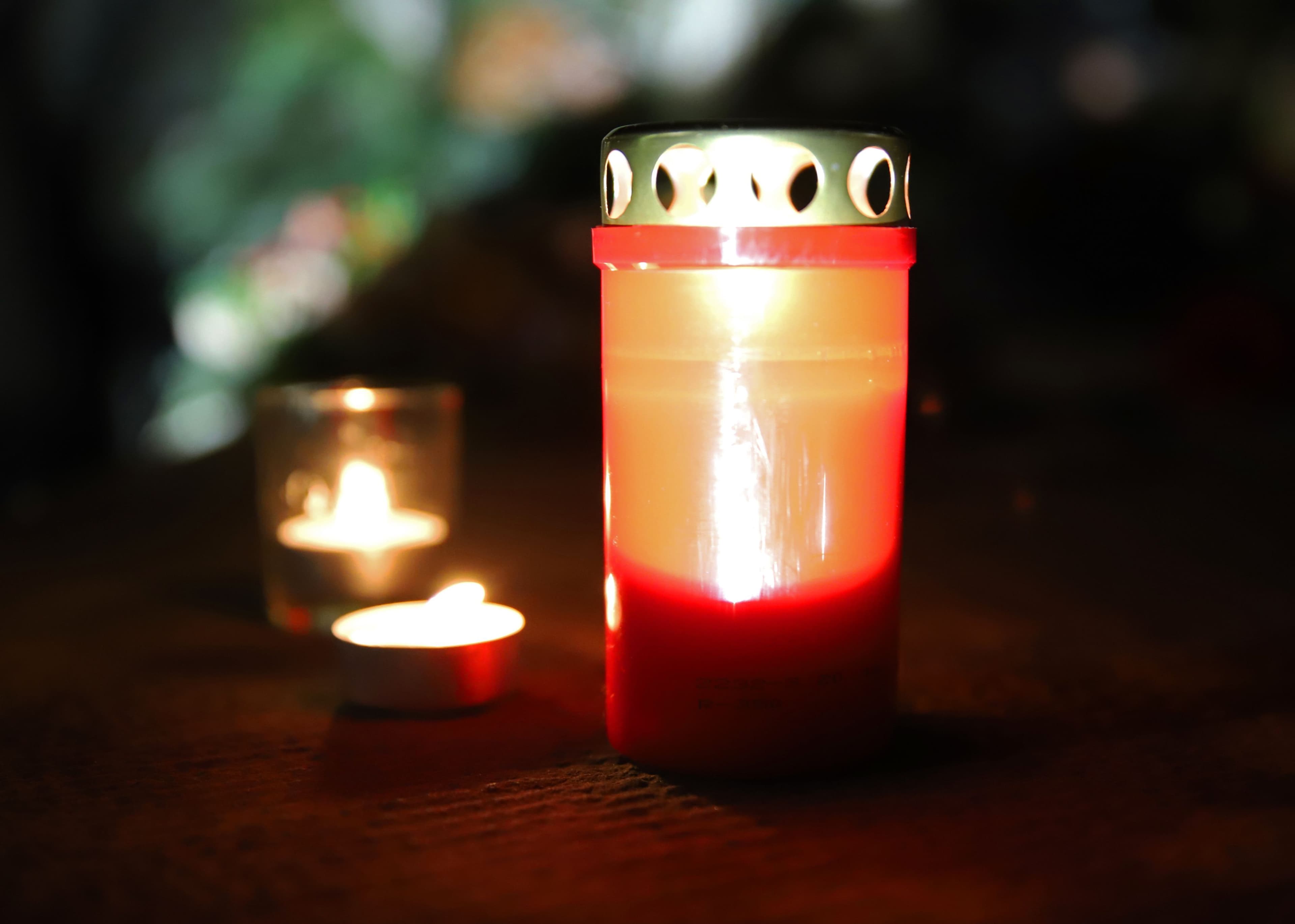 Die Universitätsstadt Marburg lädt gemeinsam mit der Gesellschaft für Christlich-Jüdische Zusammenarbeit und der Jüdischen Gemeinde Marburg zur gemeinsamen Besinnungsstunde am Samstag, 9. November, um 18.30 Uhr in den Garten des Gedenkens ein.