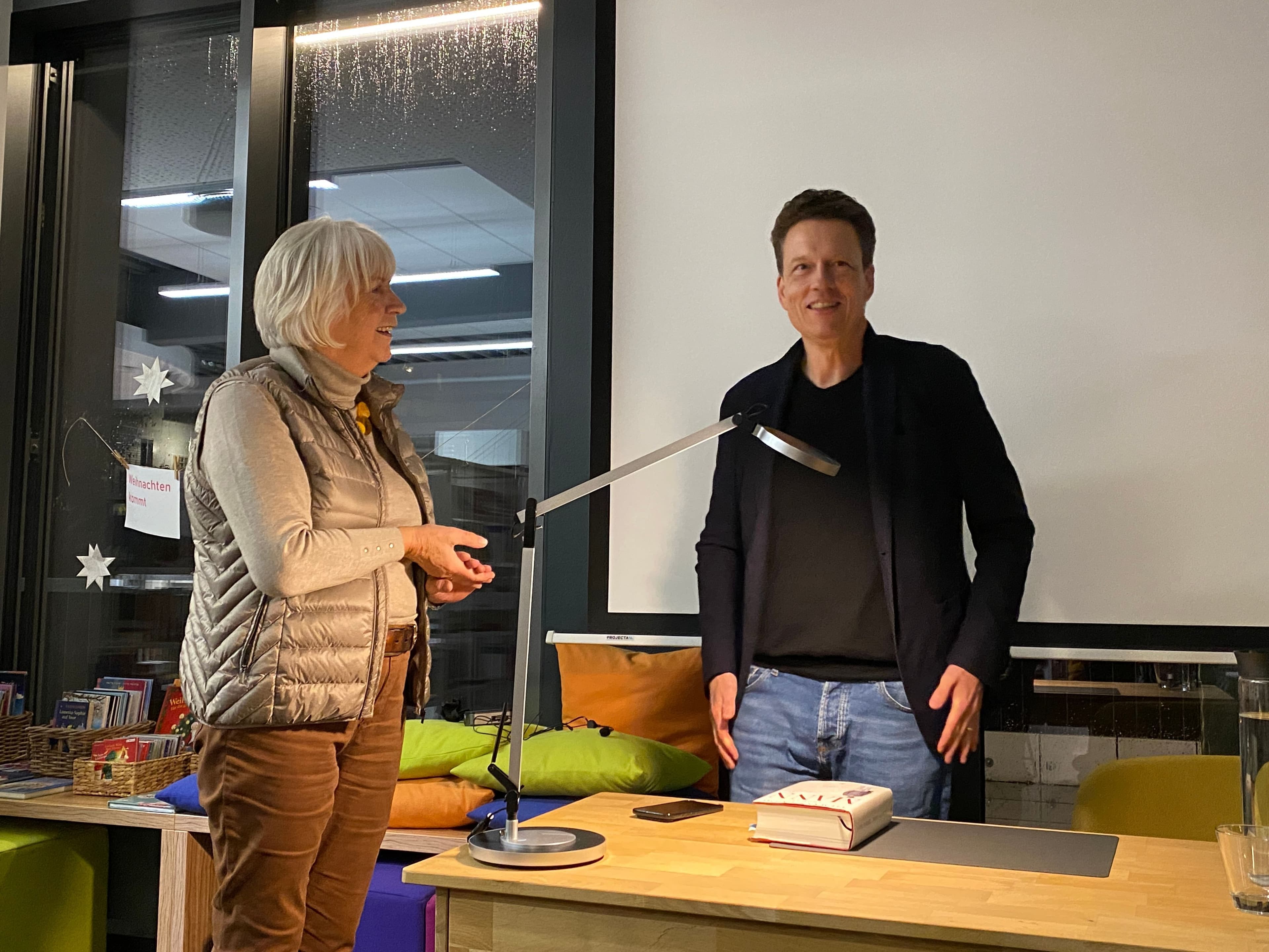 Tilmann Lahme enthüllt neue Seiten eines Nobelpreisträgers | Symbolbild