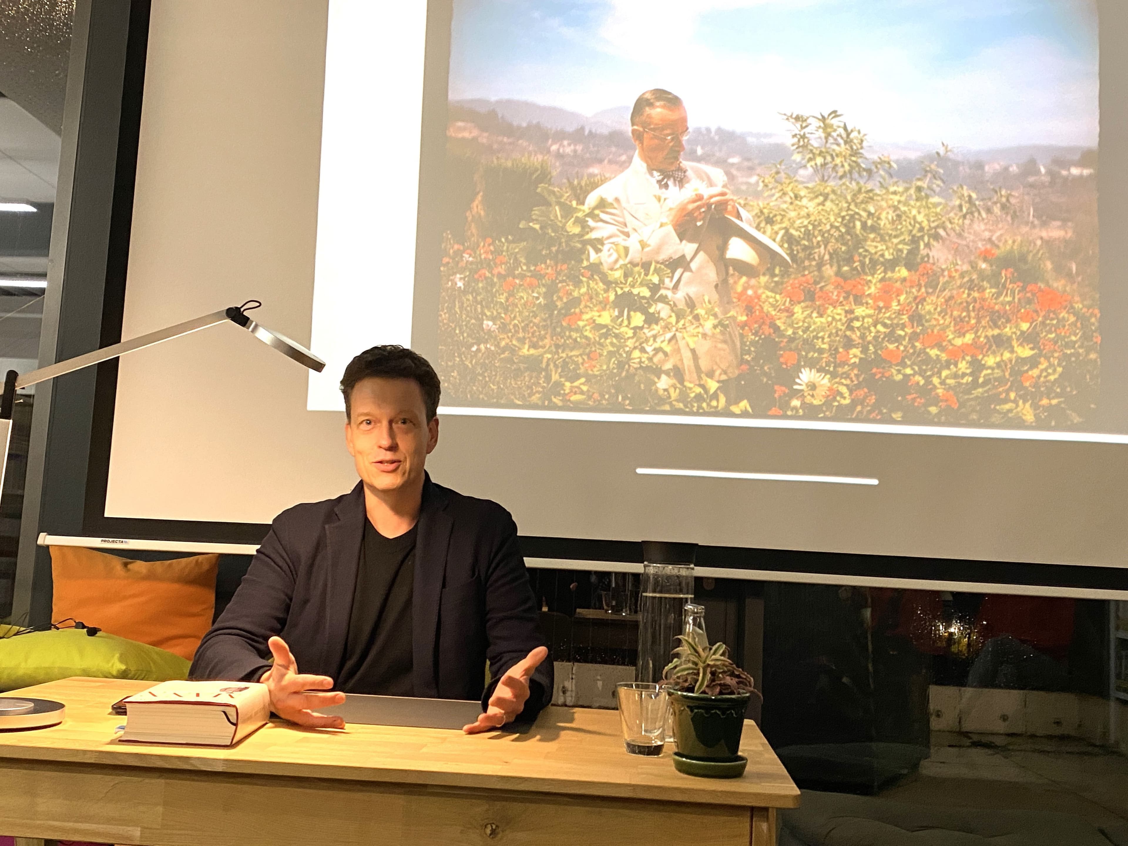 Tilmann Lahme enthüllt neue Seiten eines Nobelpreisträgers | Symbolbild