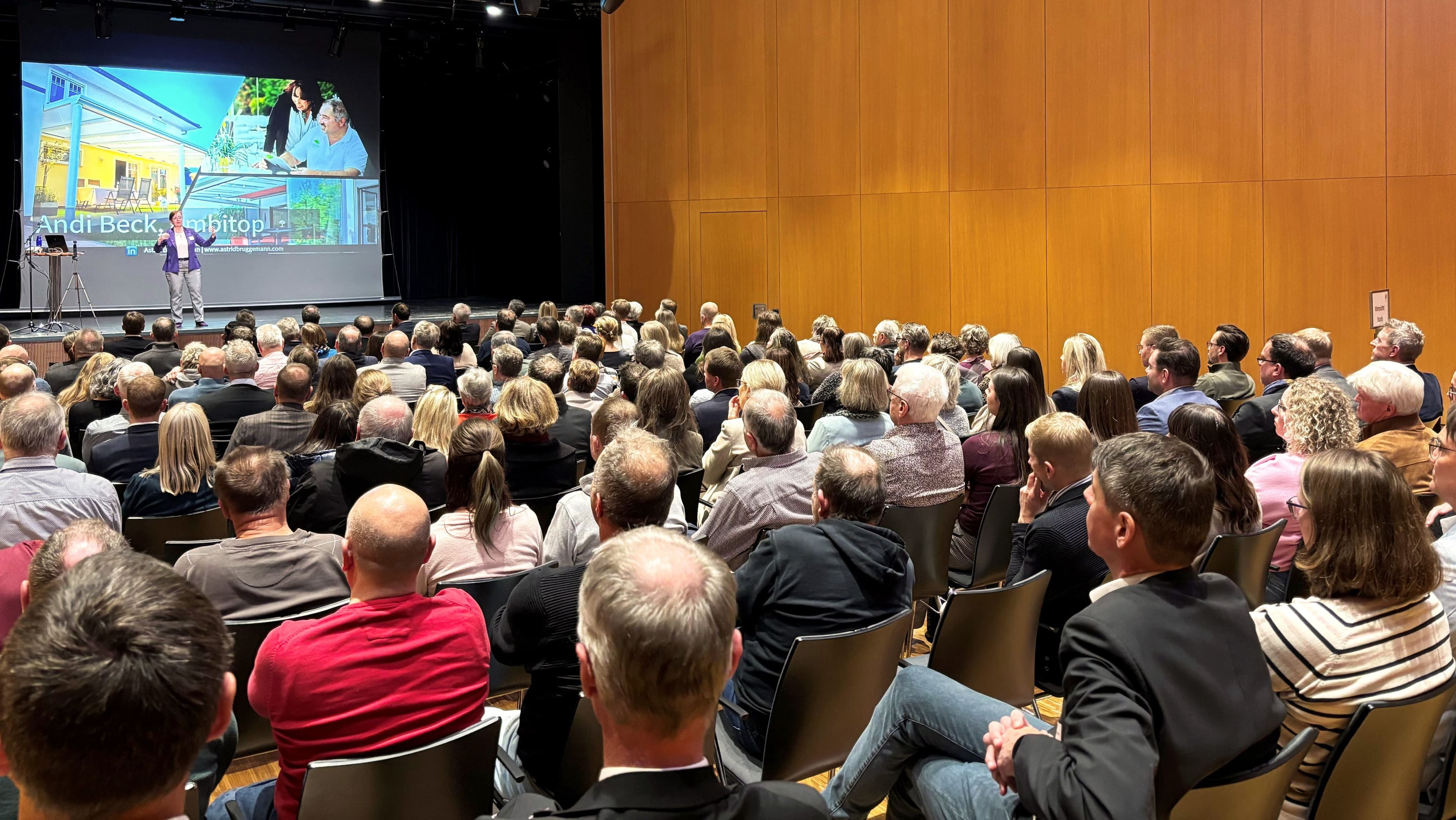 KI im Fokus beim Arbeitgeber-Arbeitnehmer-Abend in Gunzenhausen | Symbolbild
