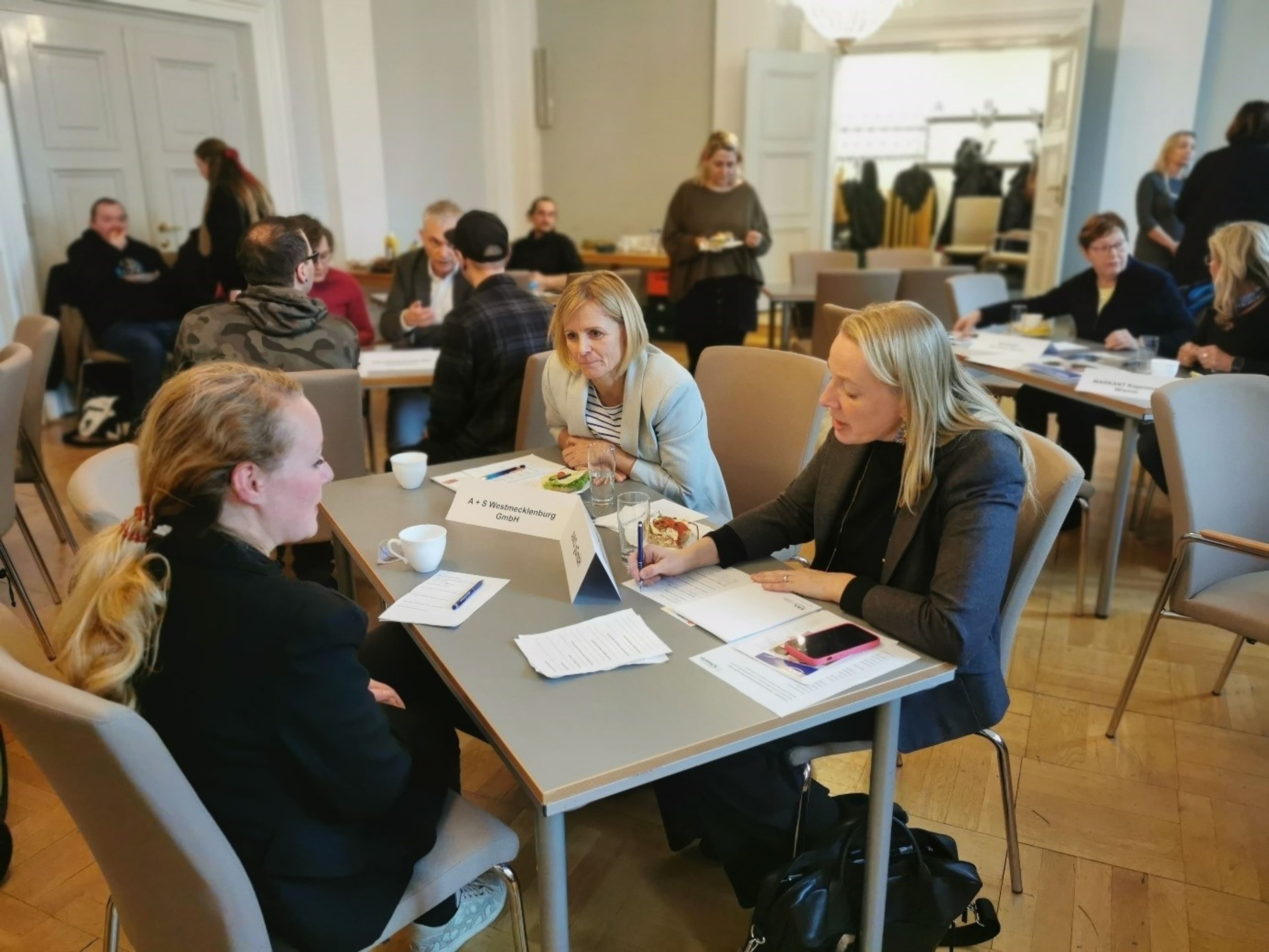 Inklusives Unternehmerfrühstück in Schwerin | Symbolbild
