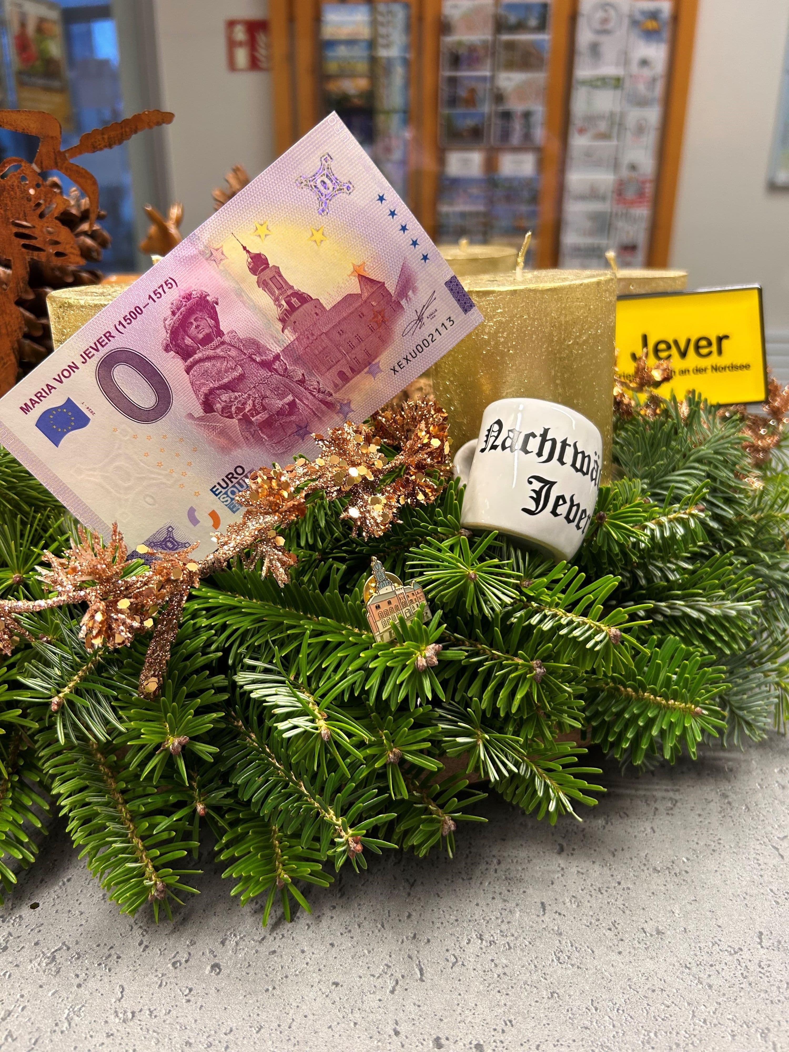 Regional schenken: Die Stadt Jever bietet vielfältige lokale Geschenke und Erlebnisgutscheine zur Weihnachtszeit an.