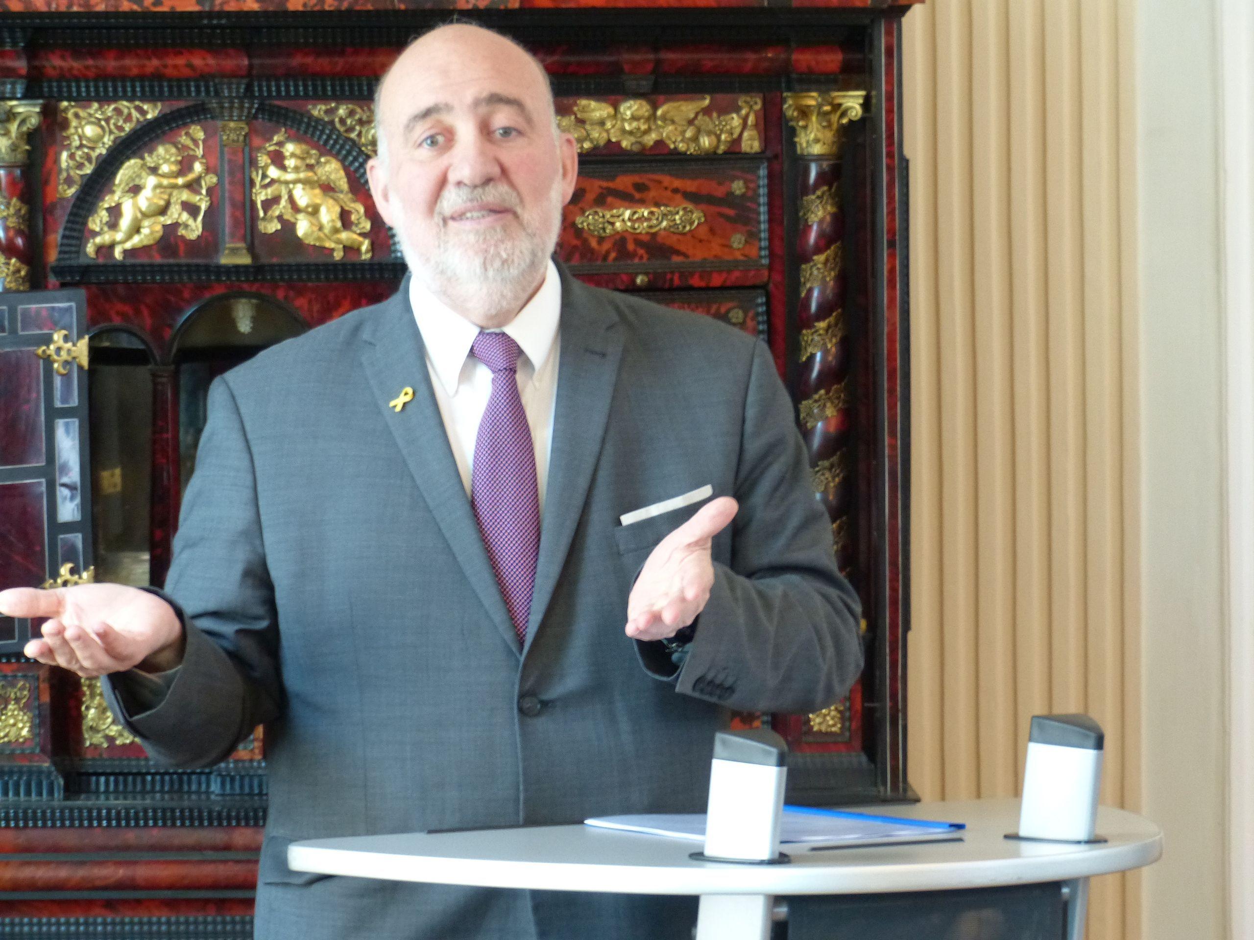 Ehrenvoller Besuch in Wetzlar: Israels Botschafter Ron Prosor zu Gast | Symbolbild